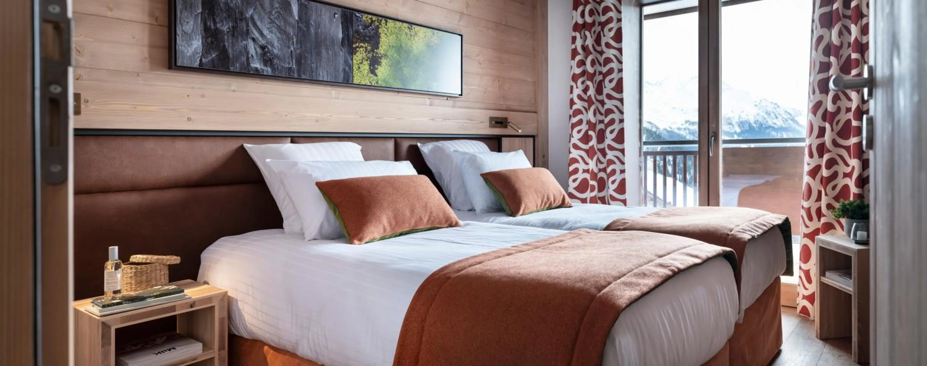 Photo of the whole room, Bed in MGM Hôtels & Résidences - Résidence Alpen Lodge