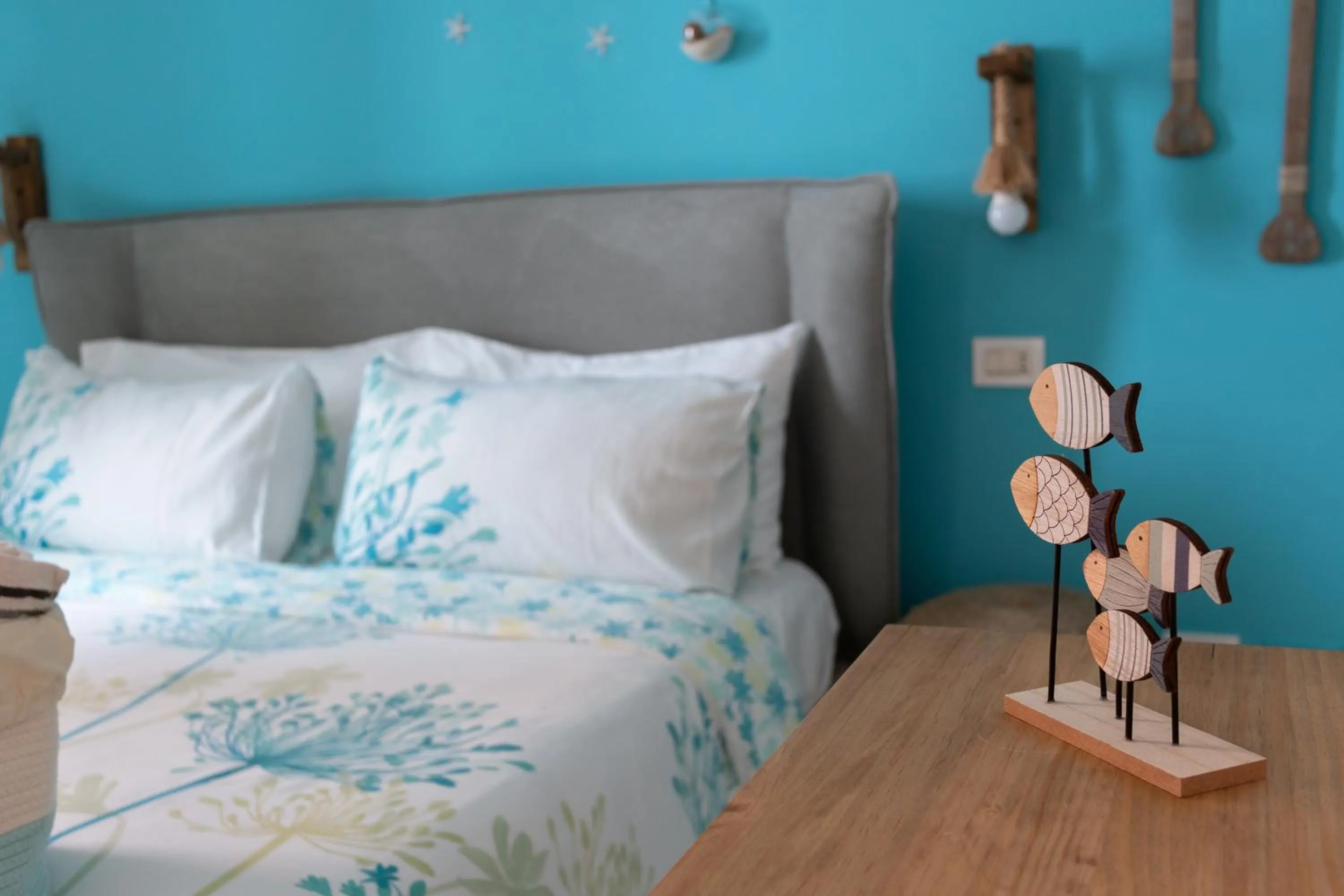 Decorative detail, Bed in Intra Rooms