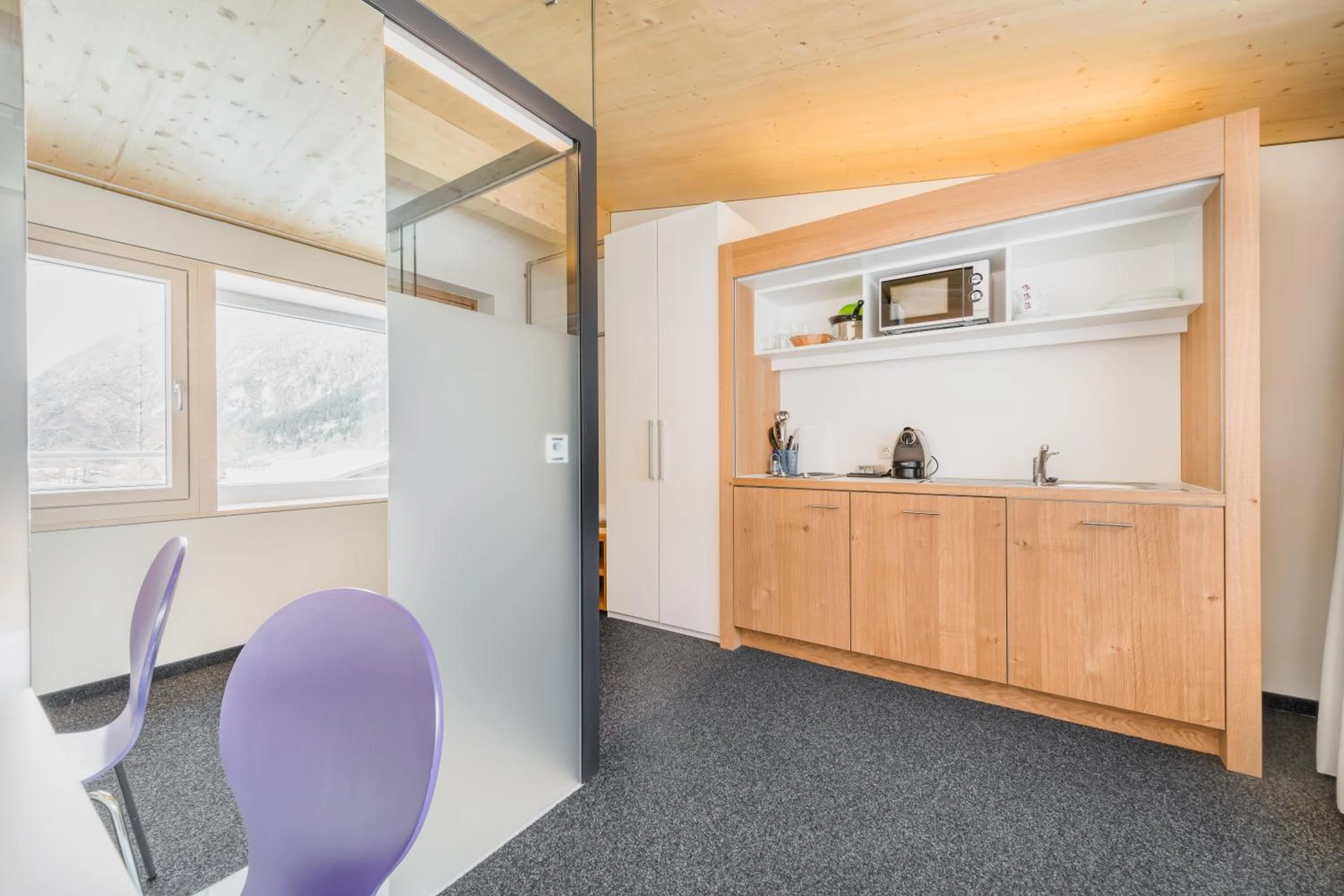 Kitchen or kitchenette in Hotel Lün