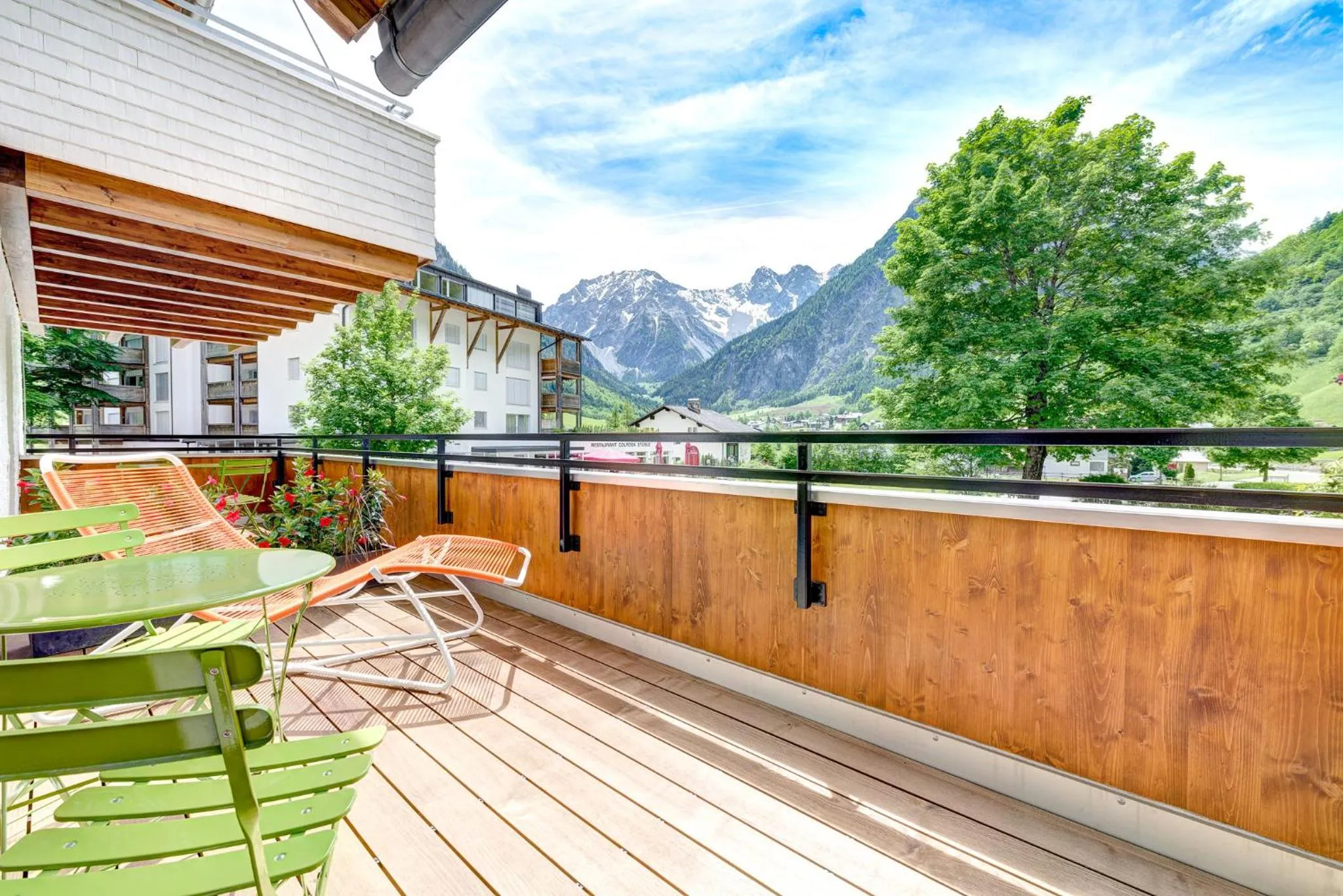 Balcony/Terrace in Hotel Lün