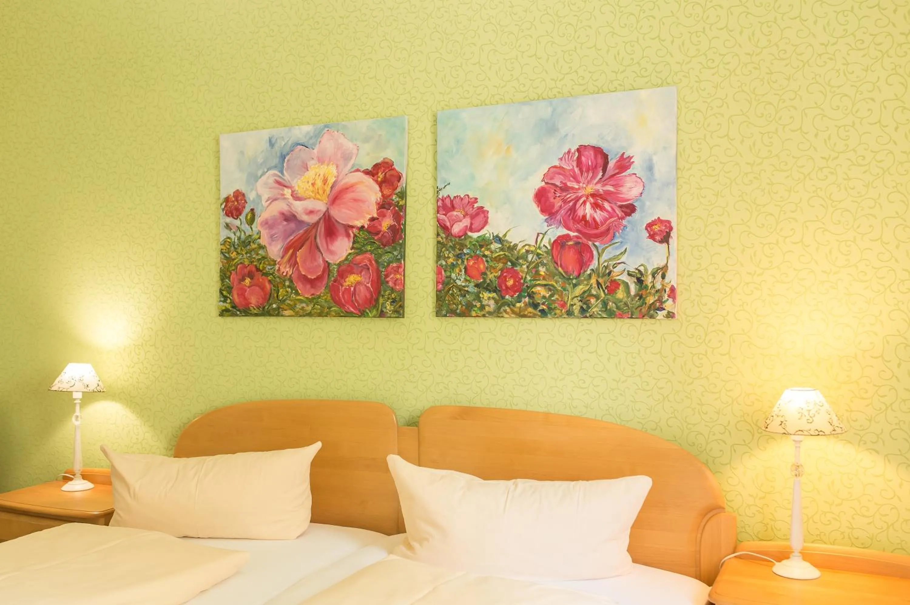 Bed in Hotel Leander