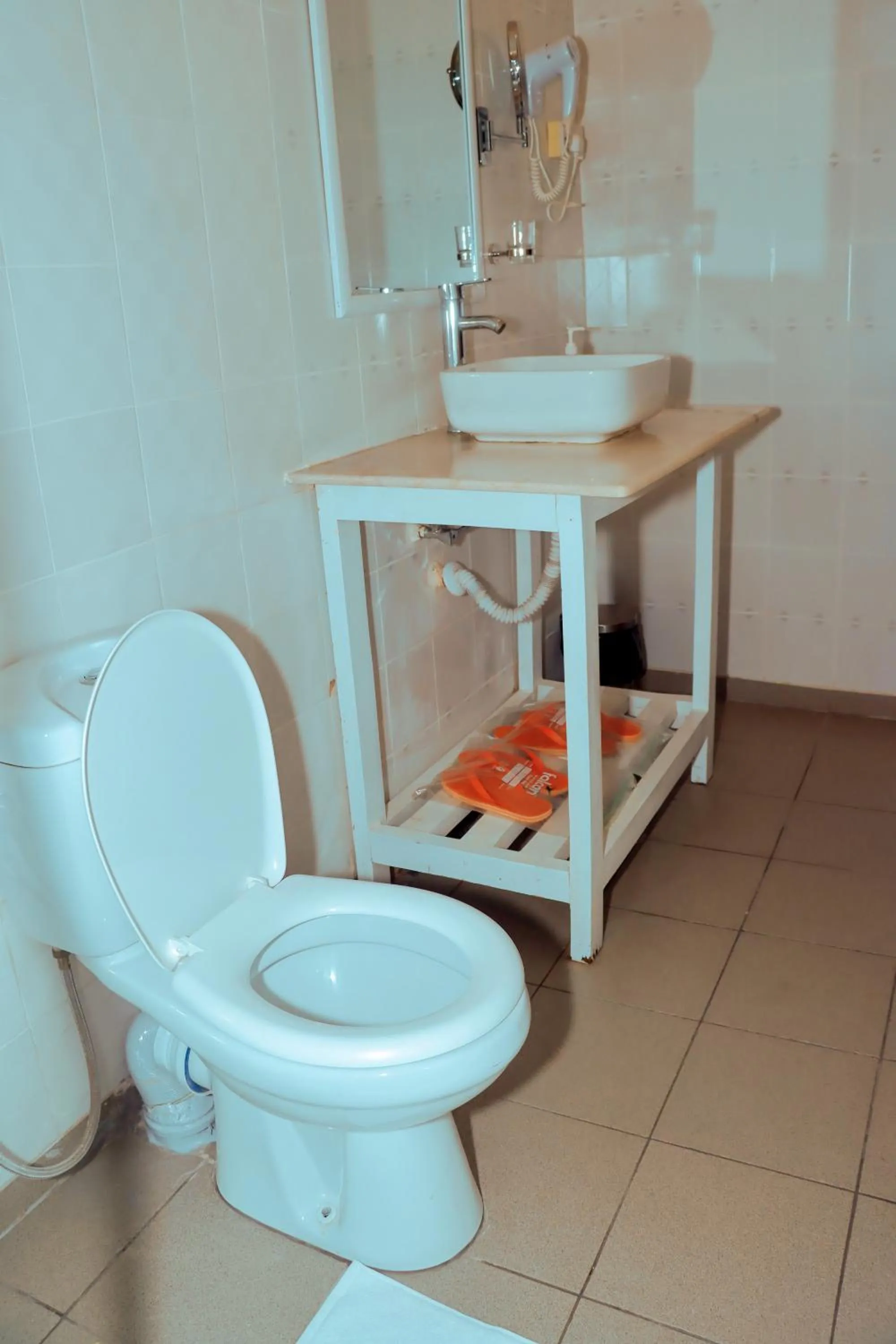 Toilet in Best Western Jangwani Sea Breeze Resort