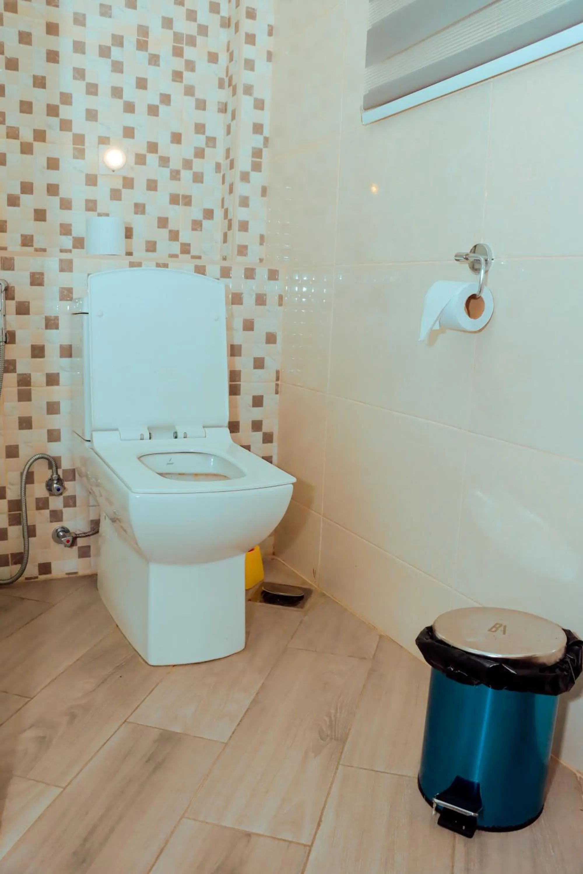 Toilet in Best Western Jangwani Sea Breeze Resort
