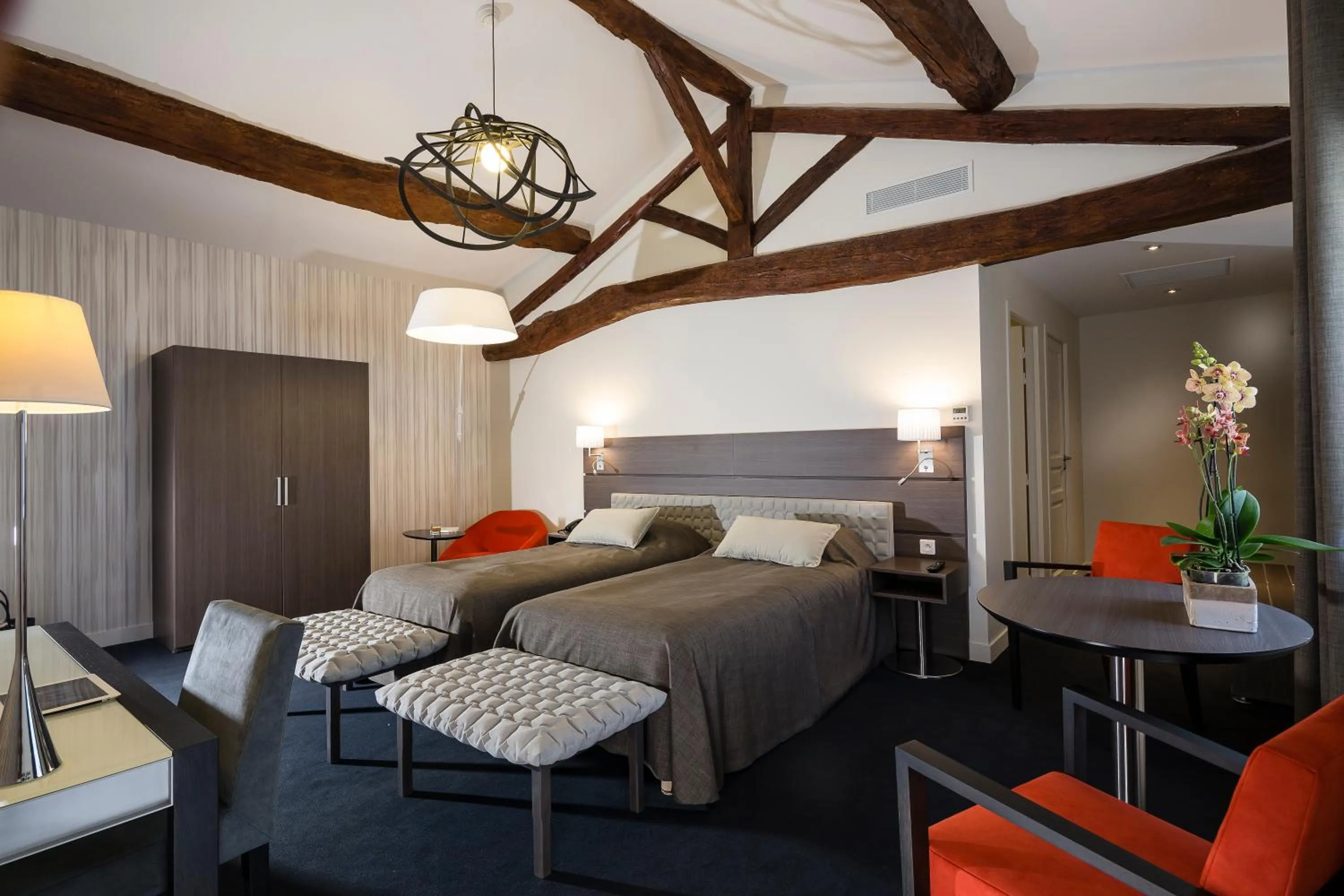 Photo of the whole room, Bed in Le Cottage de Clairefontaine