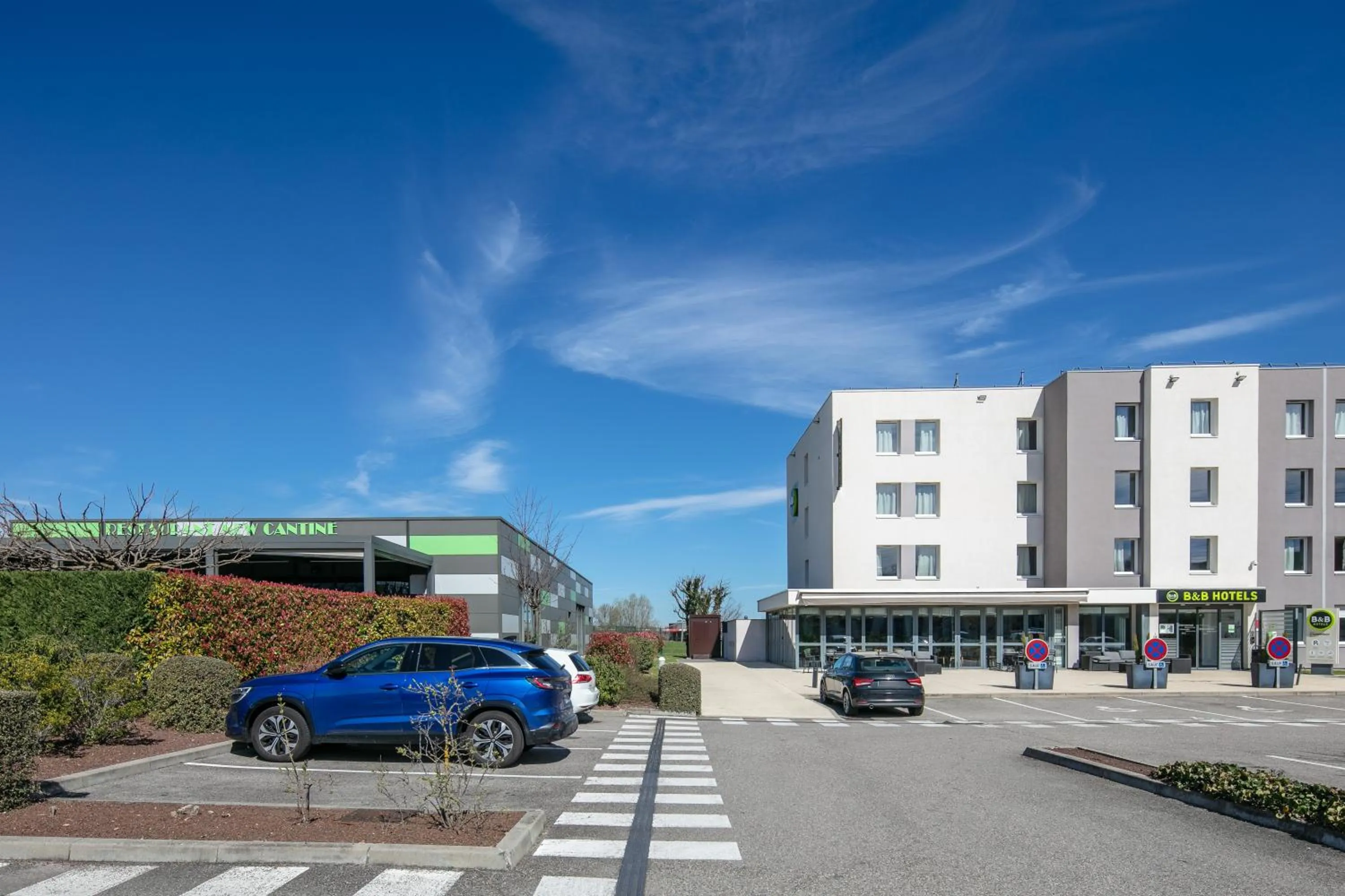 Property building in B&B HOTEL Lyon Aéroport Saint-Quentin-Fallavier