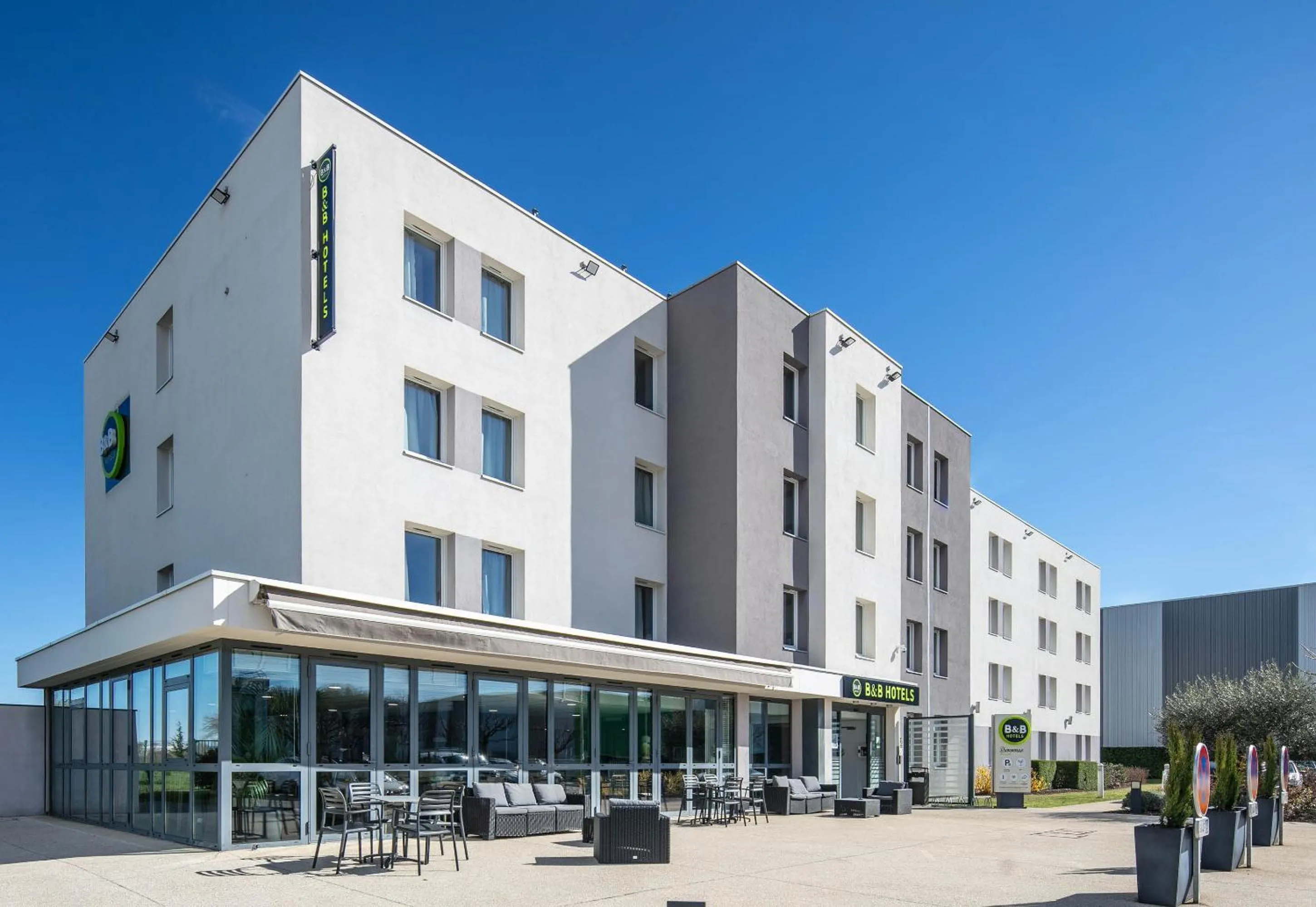 Property building in B&B HOTEL Lyon Aéroport Saint-Quentin-Fallavier