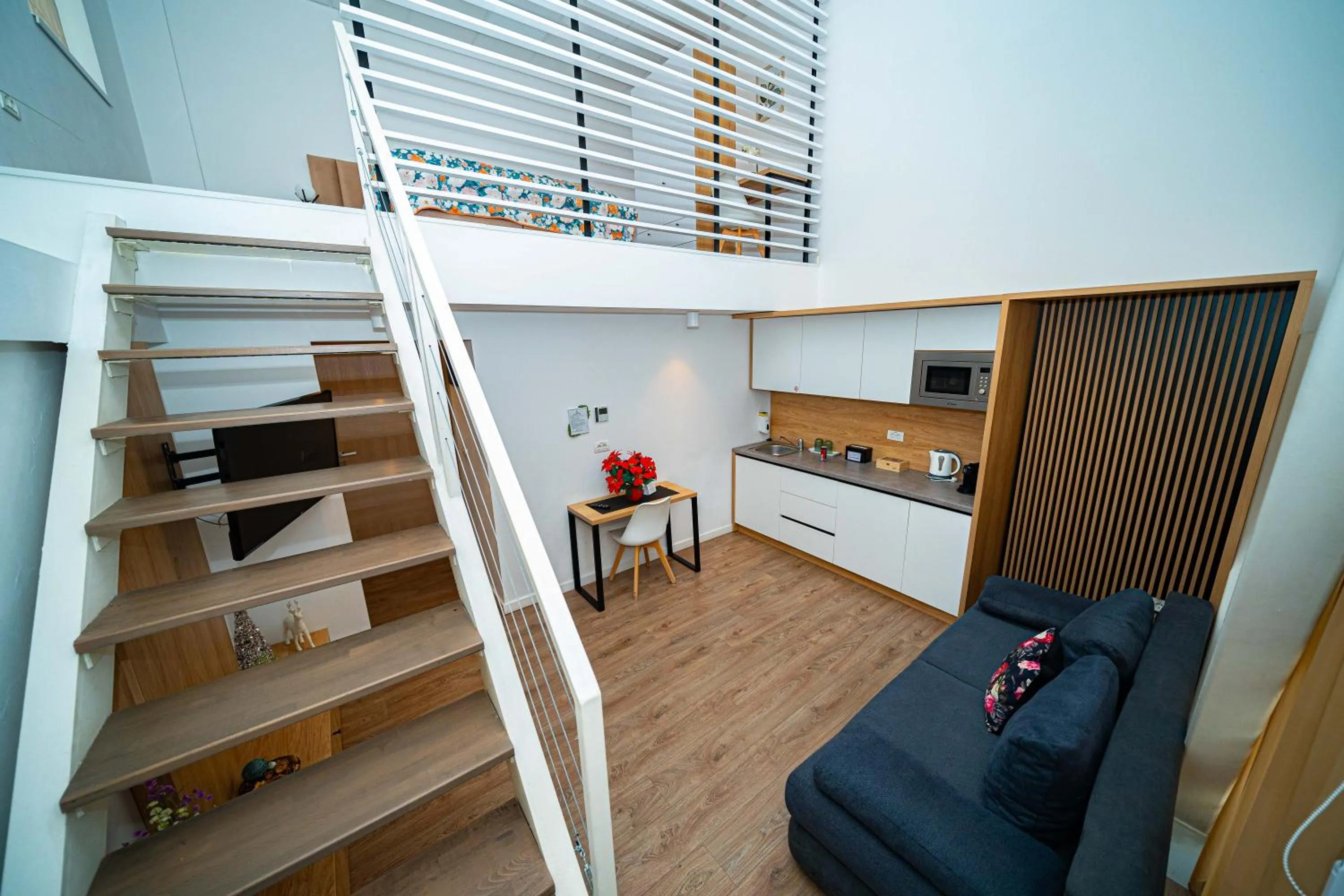 FRIENDS RESIDENCE Apartments