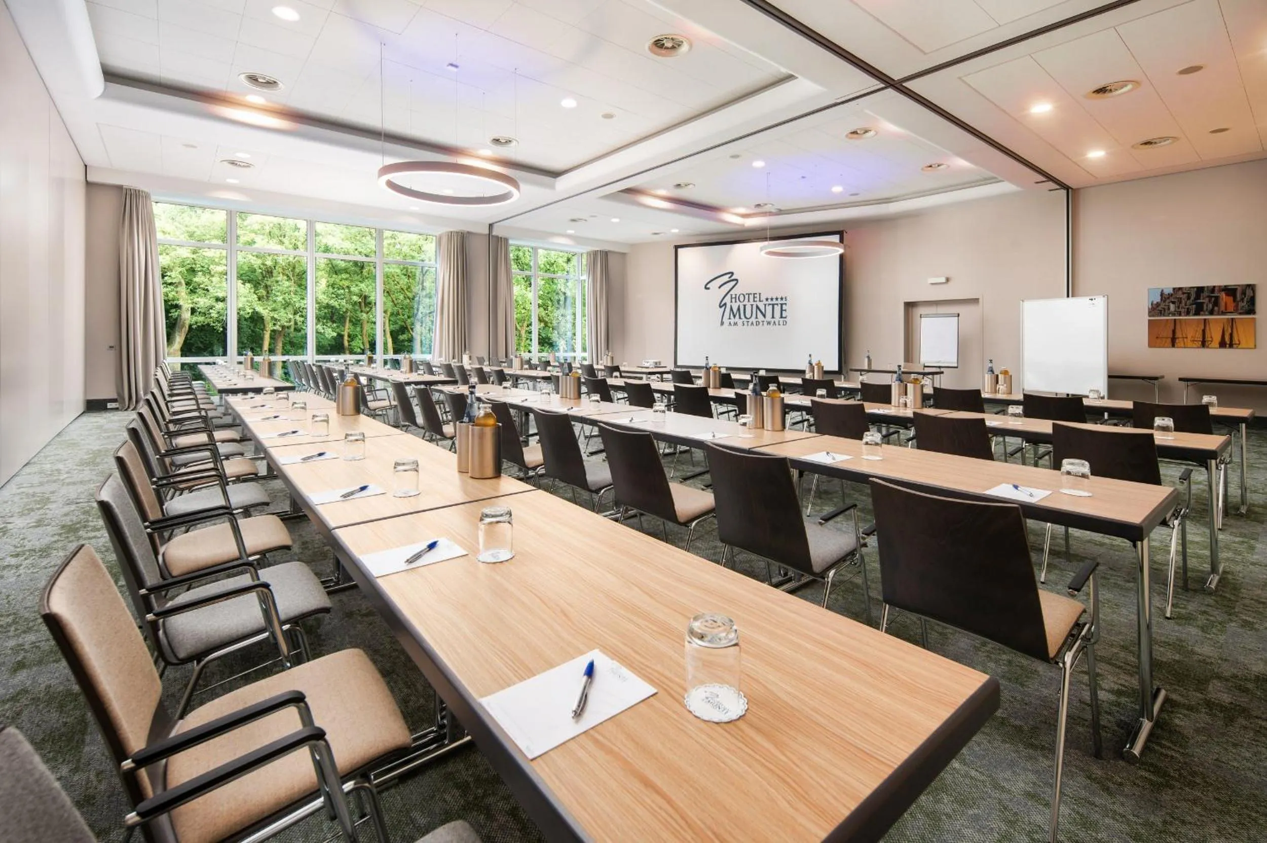 Meeting/conference room in MUNTE - Wellnesshotel am Stadtwald