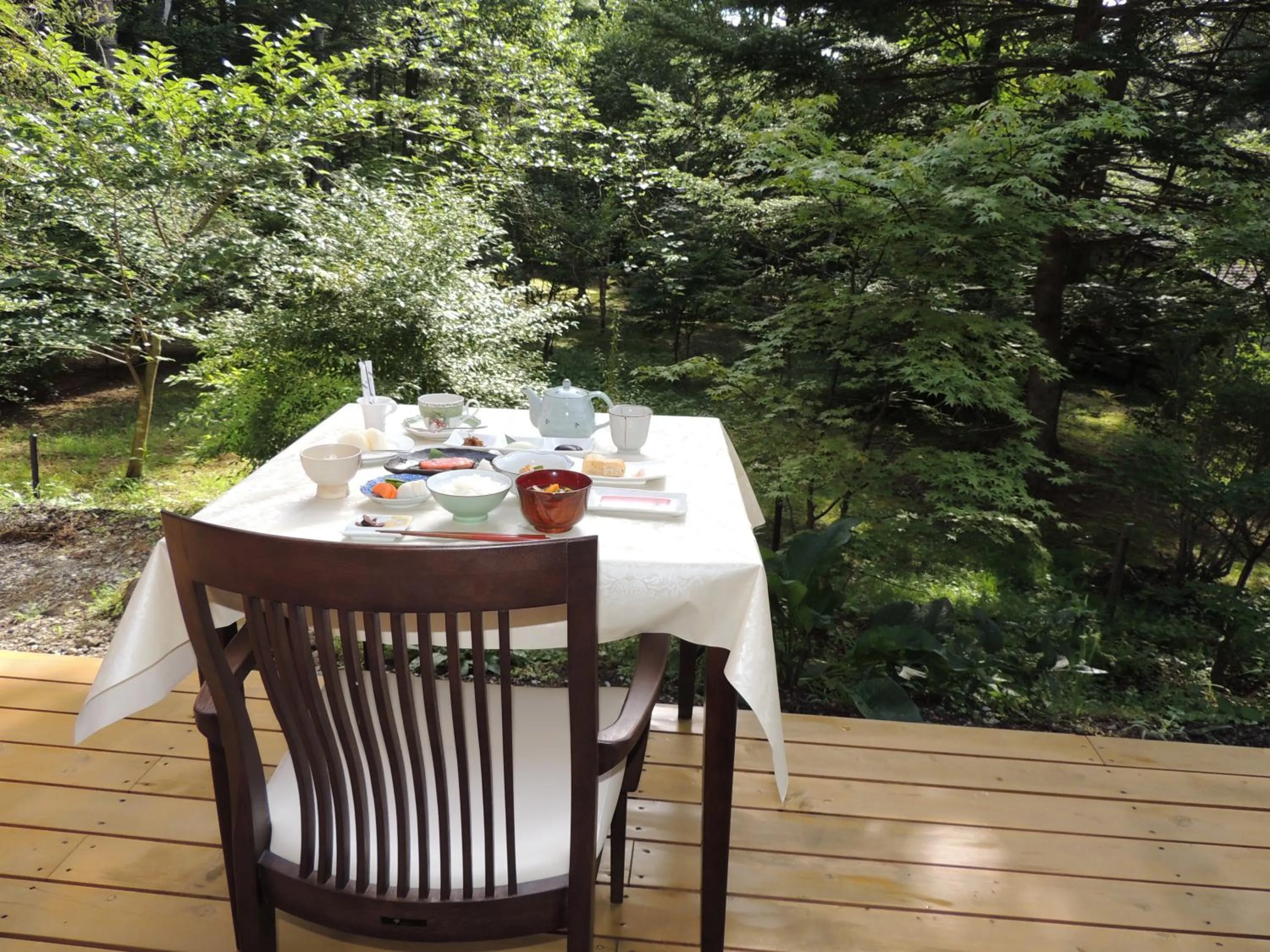 Restaurant/places to eat in B&B Hotel Hyochoan