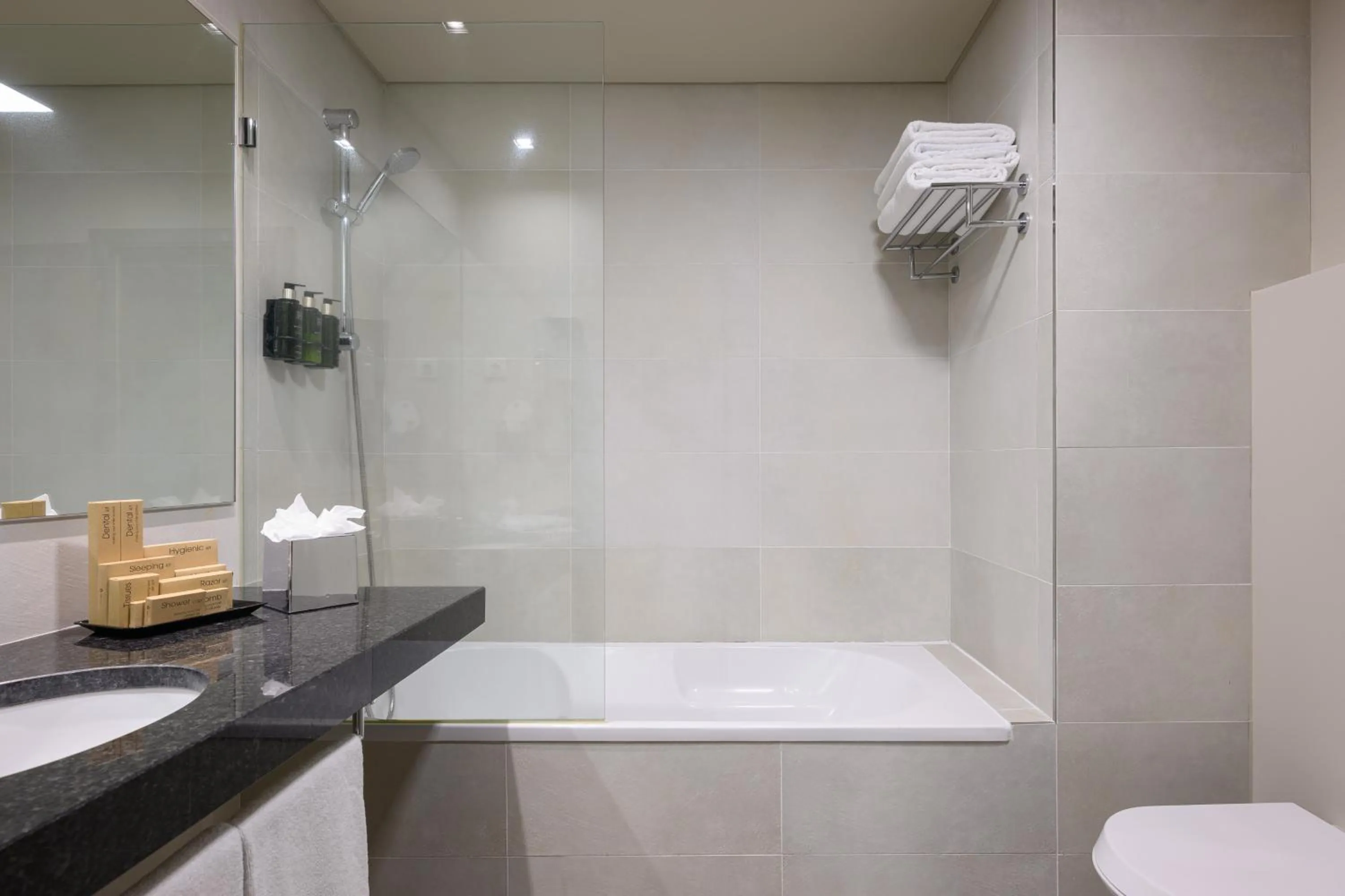 Bathroom in Melia Setubal