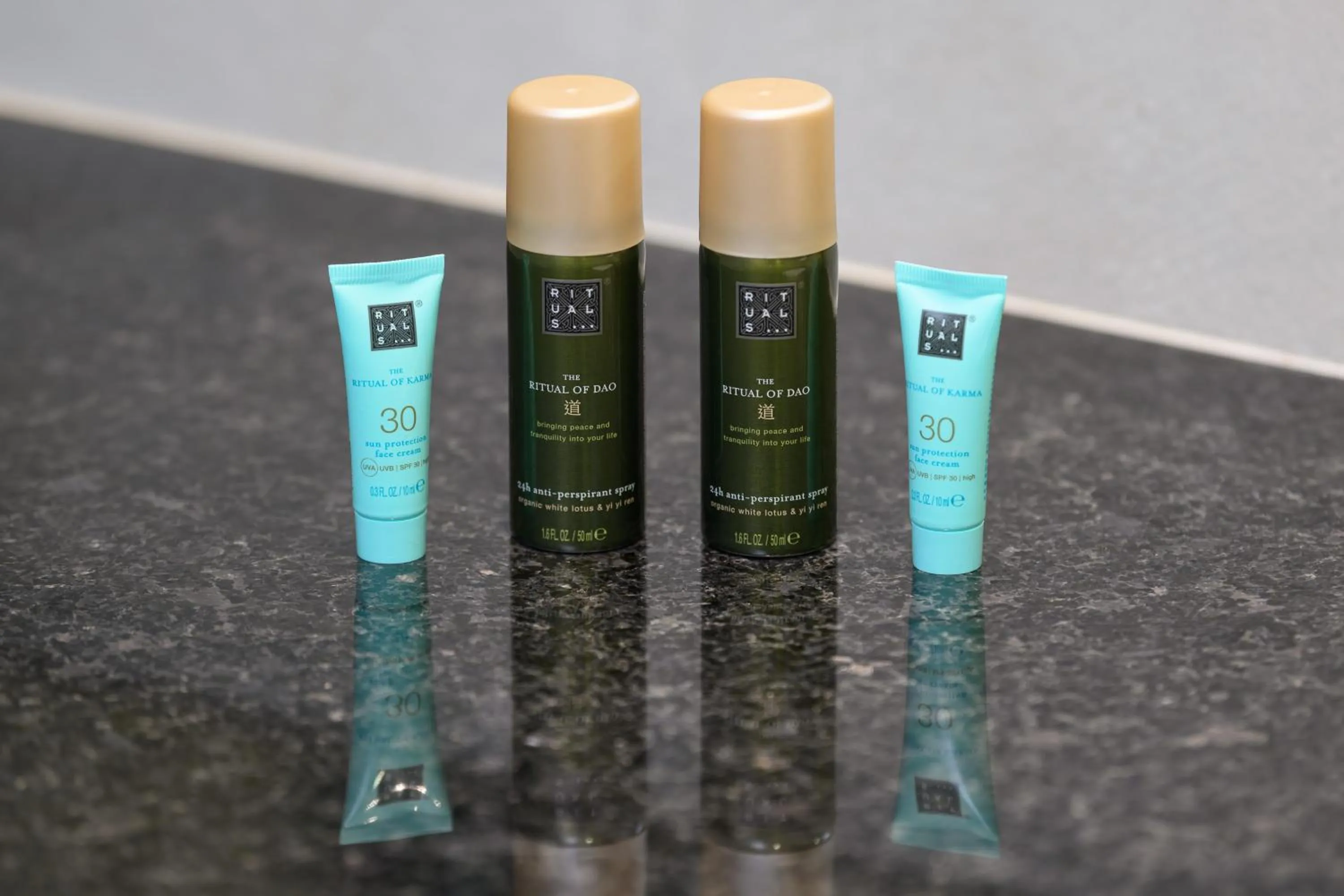 Bedroom in Melia Setubal