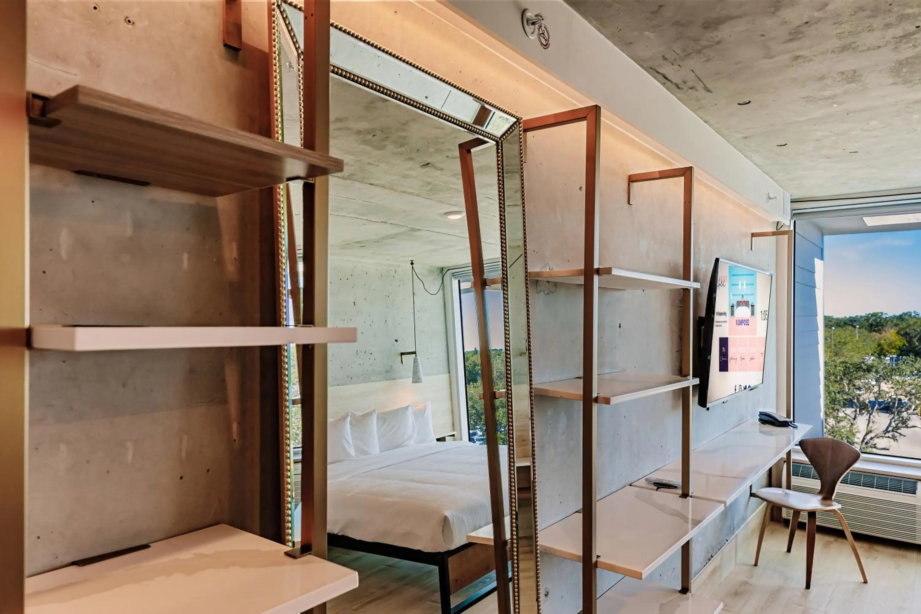 Bedroom, Bed in Kompose Boutique Hotel Sarasota