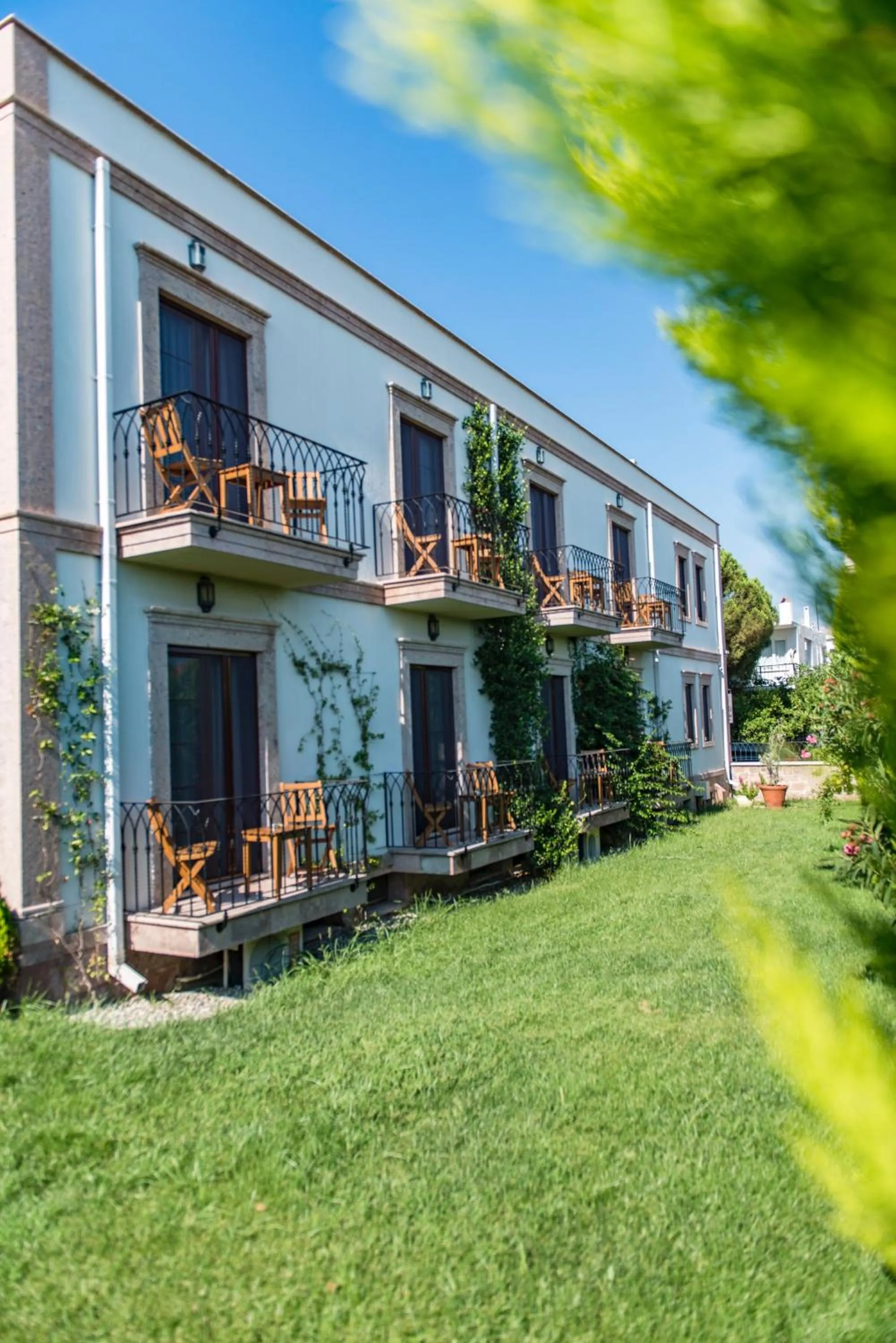 Garden in Elia Hotel Cunda by Ortunc