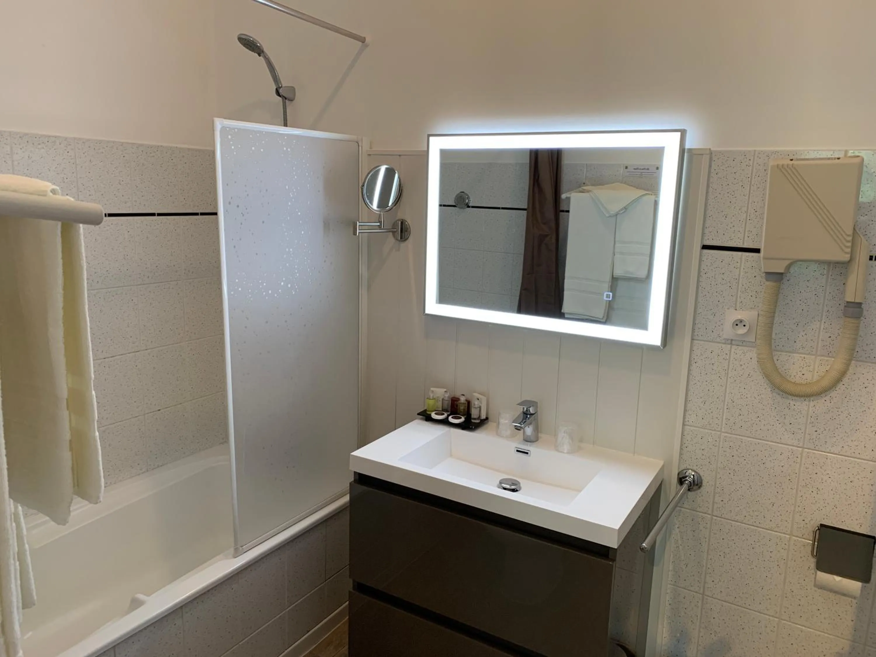 Bathroom in Les Rives du Plantié