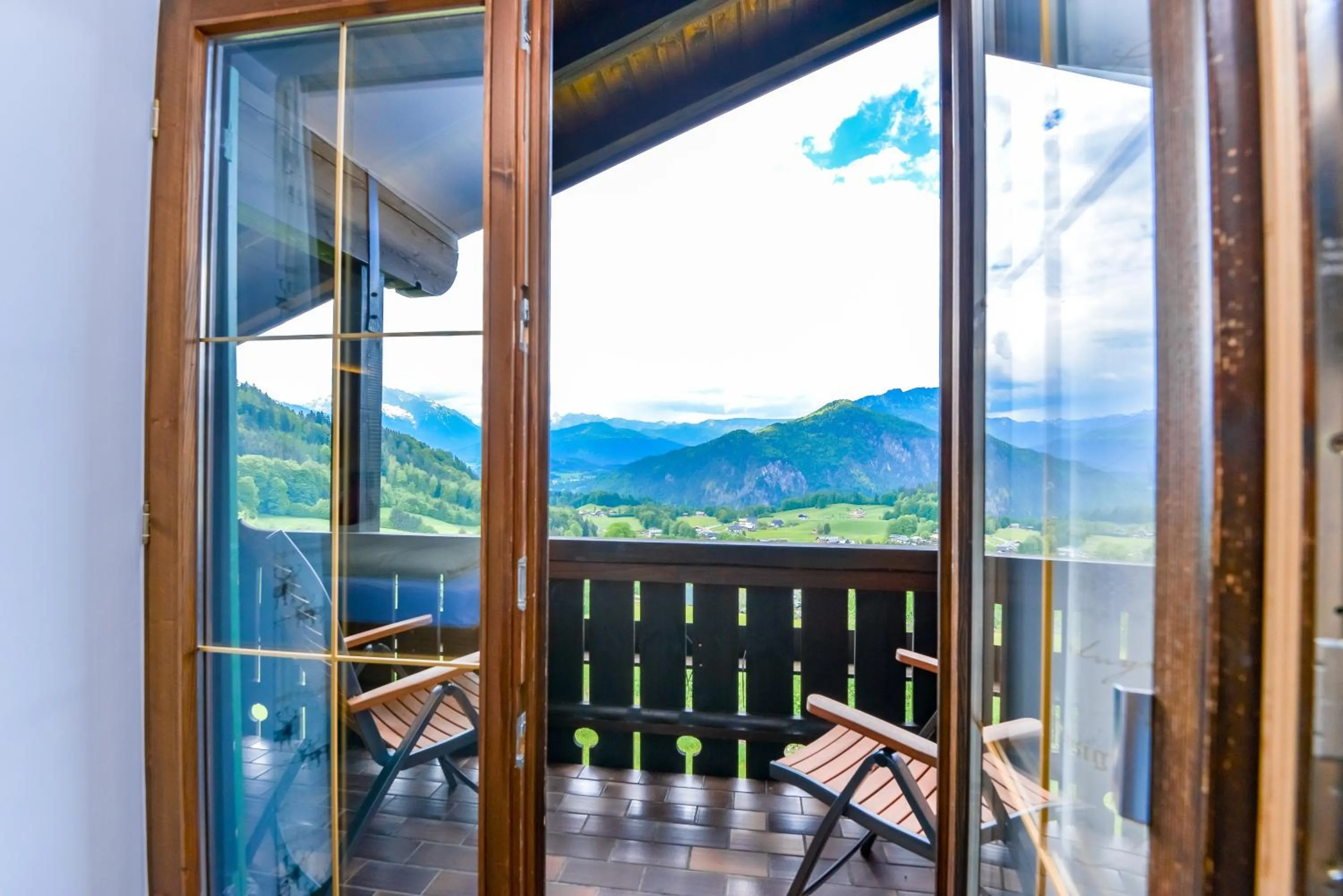 Photo of the whole room in Alpenhotel Denninglehen