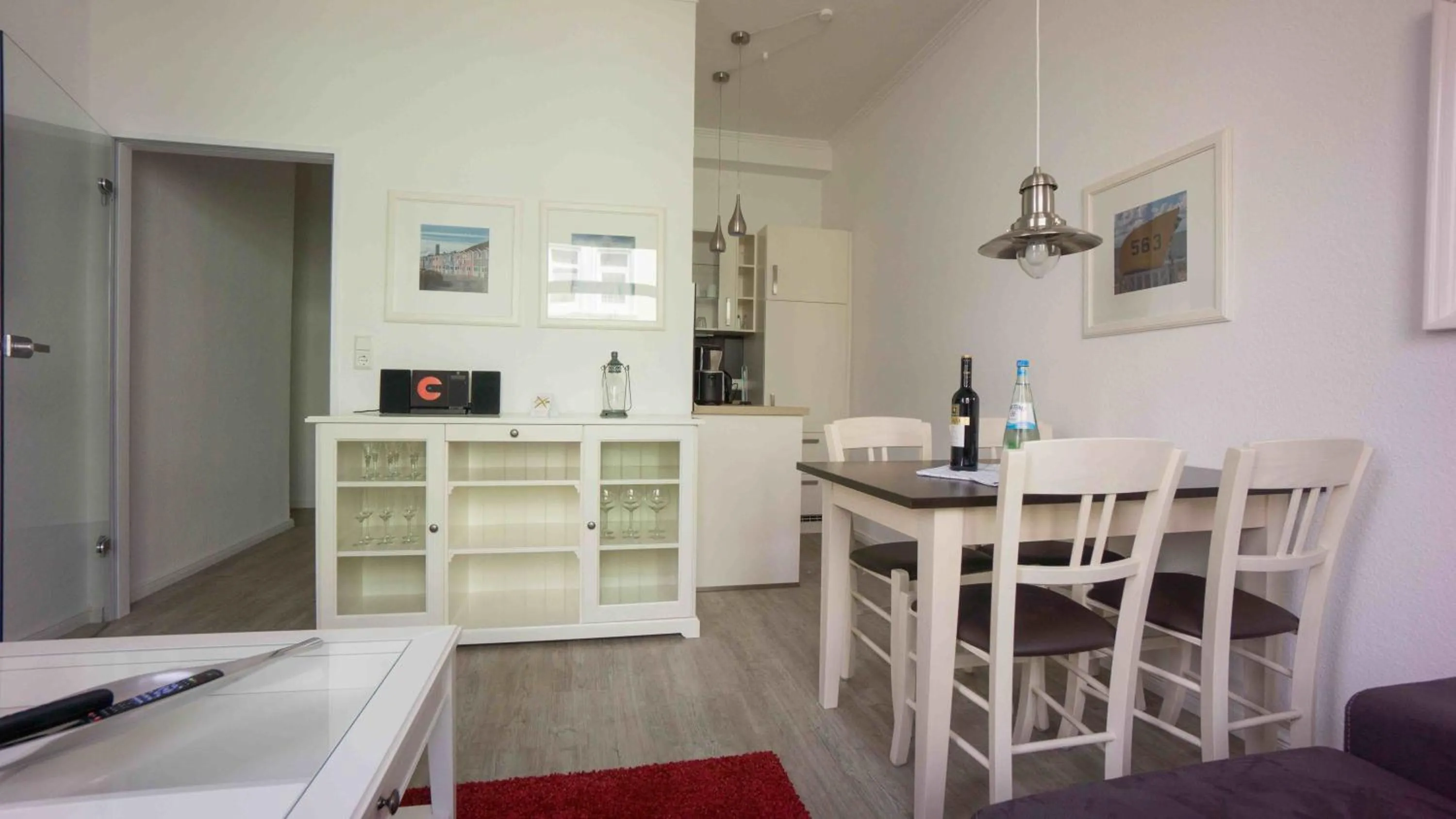 Coffee/tea facilities in Hotel Stadt Cuxhaven