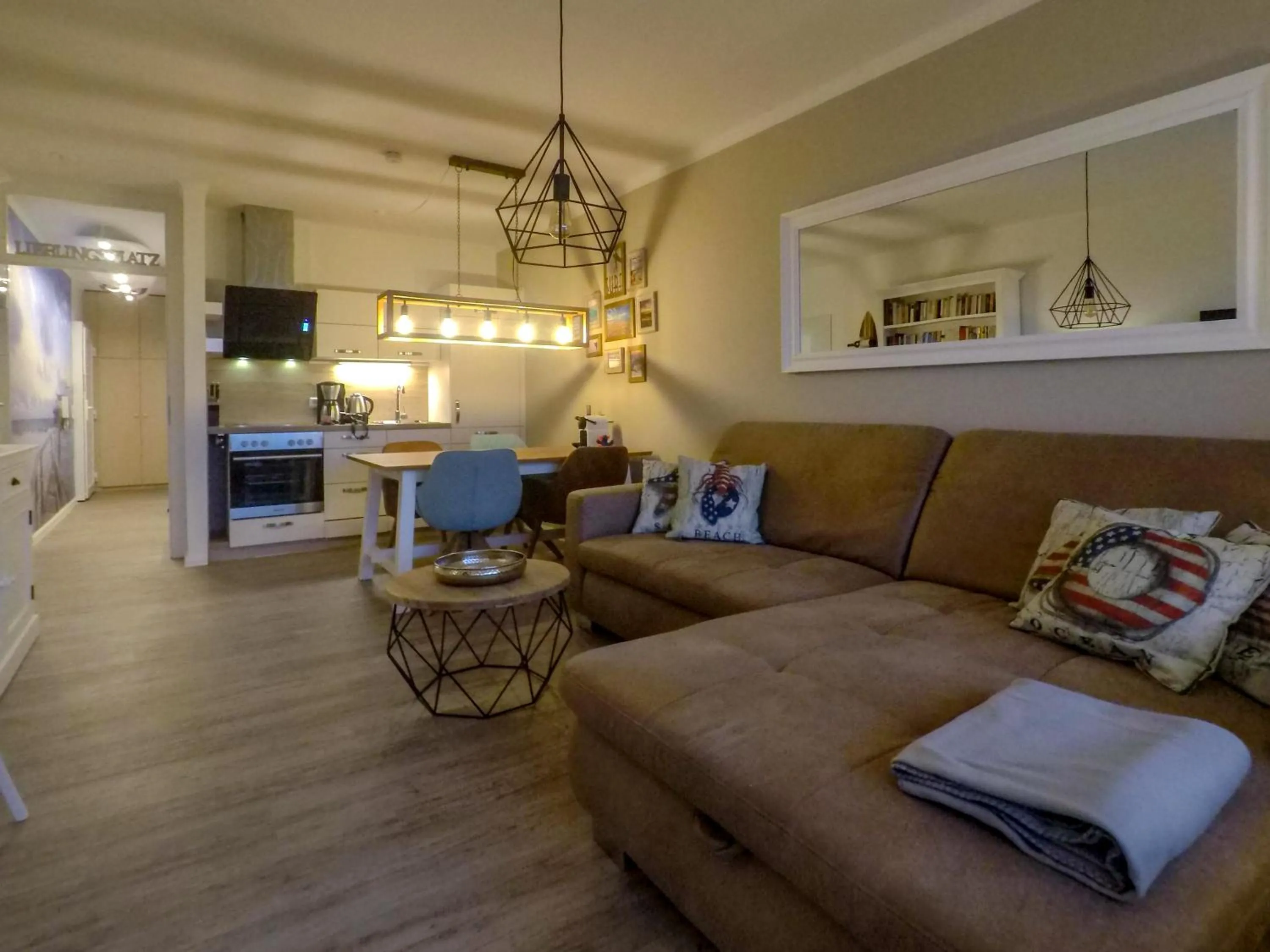 Coffee/tea facilities in Hotel Stadt Cuxhaven