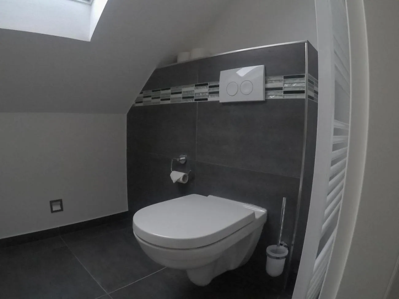 Toilet in Hotel Stadt Cuxhaven