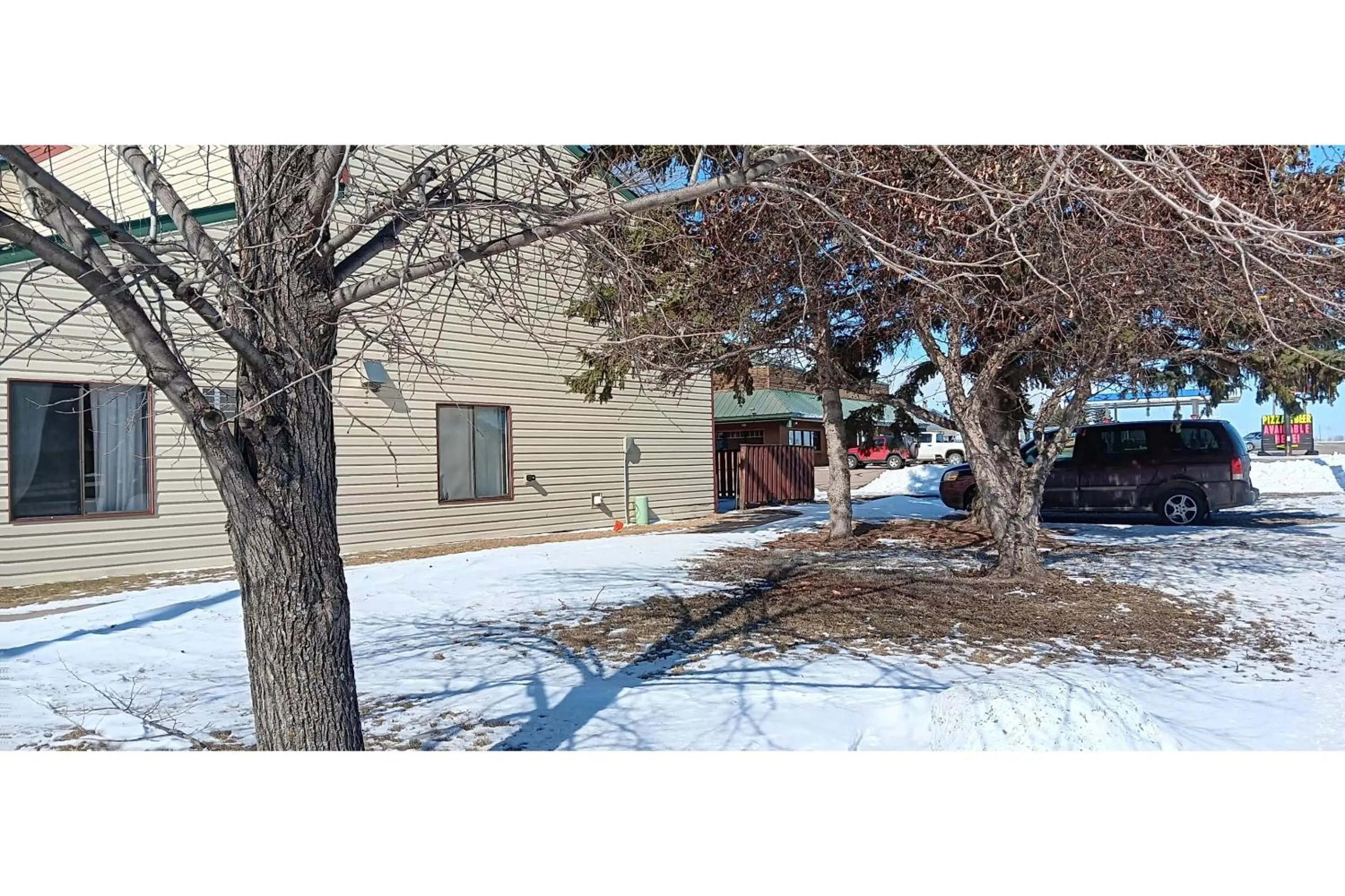 Facade/entrance in Scotwood Motel by OYO Washburn ND