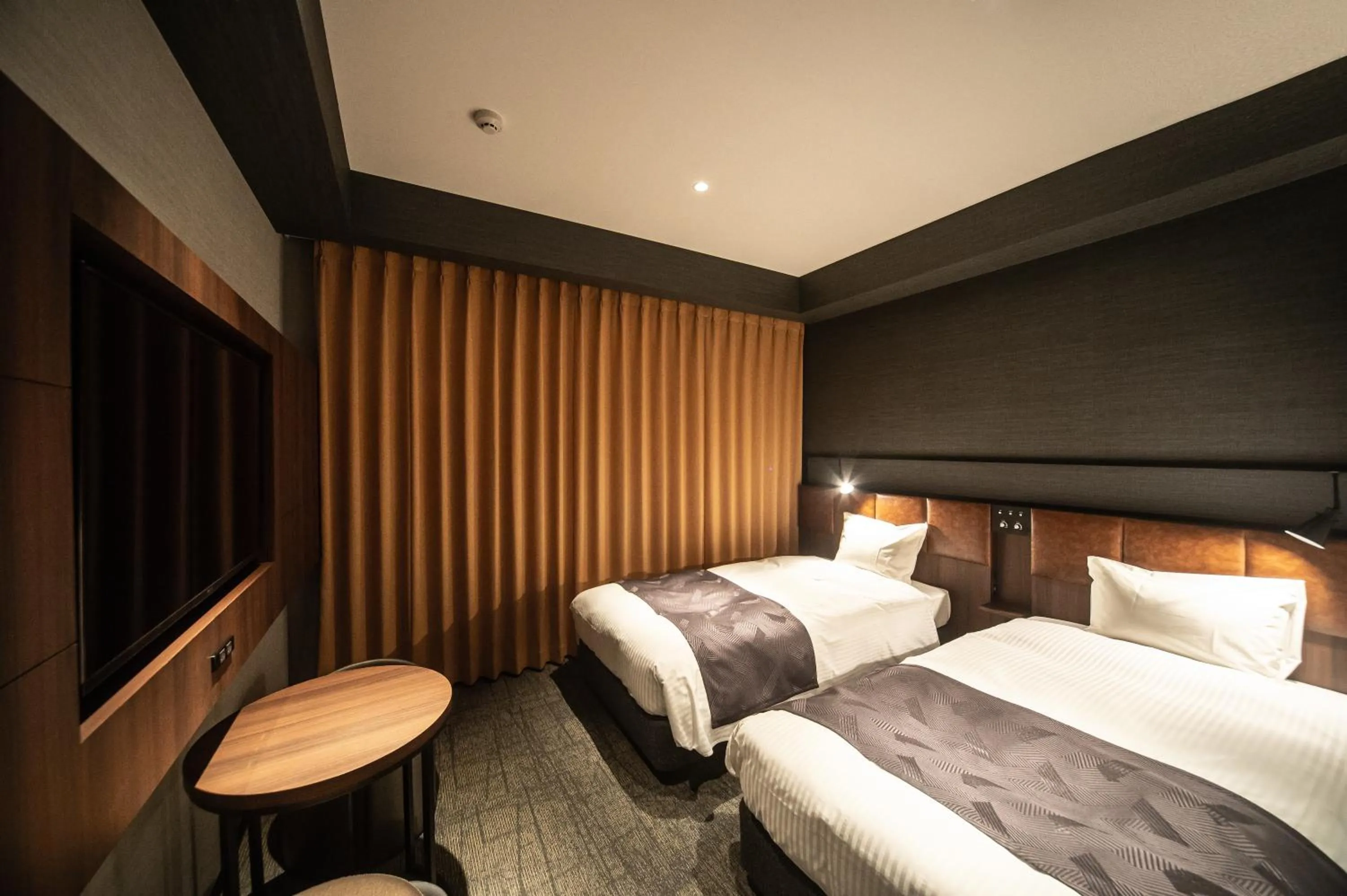 Bed in Joytel Hotel Osaka Shinsekai