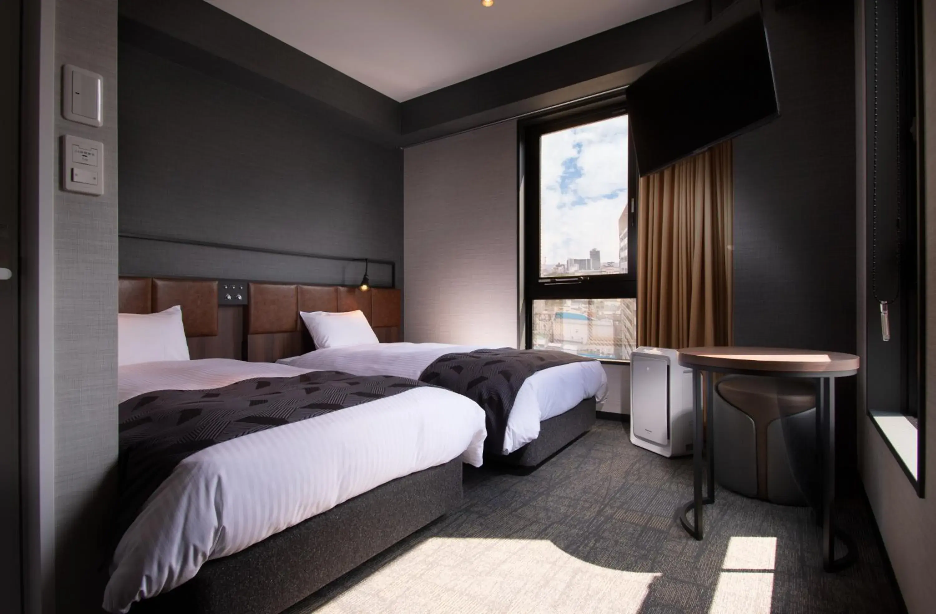 Corner Twin Room - Non-Smoking in Joytel Hotel Osaka Shinsekai Corner Twin Room - Non-Smoking in Joytel Hotel Osaka Shinsekai