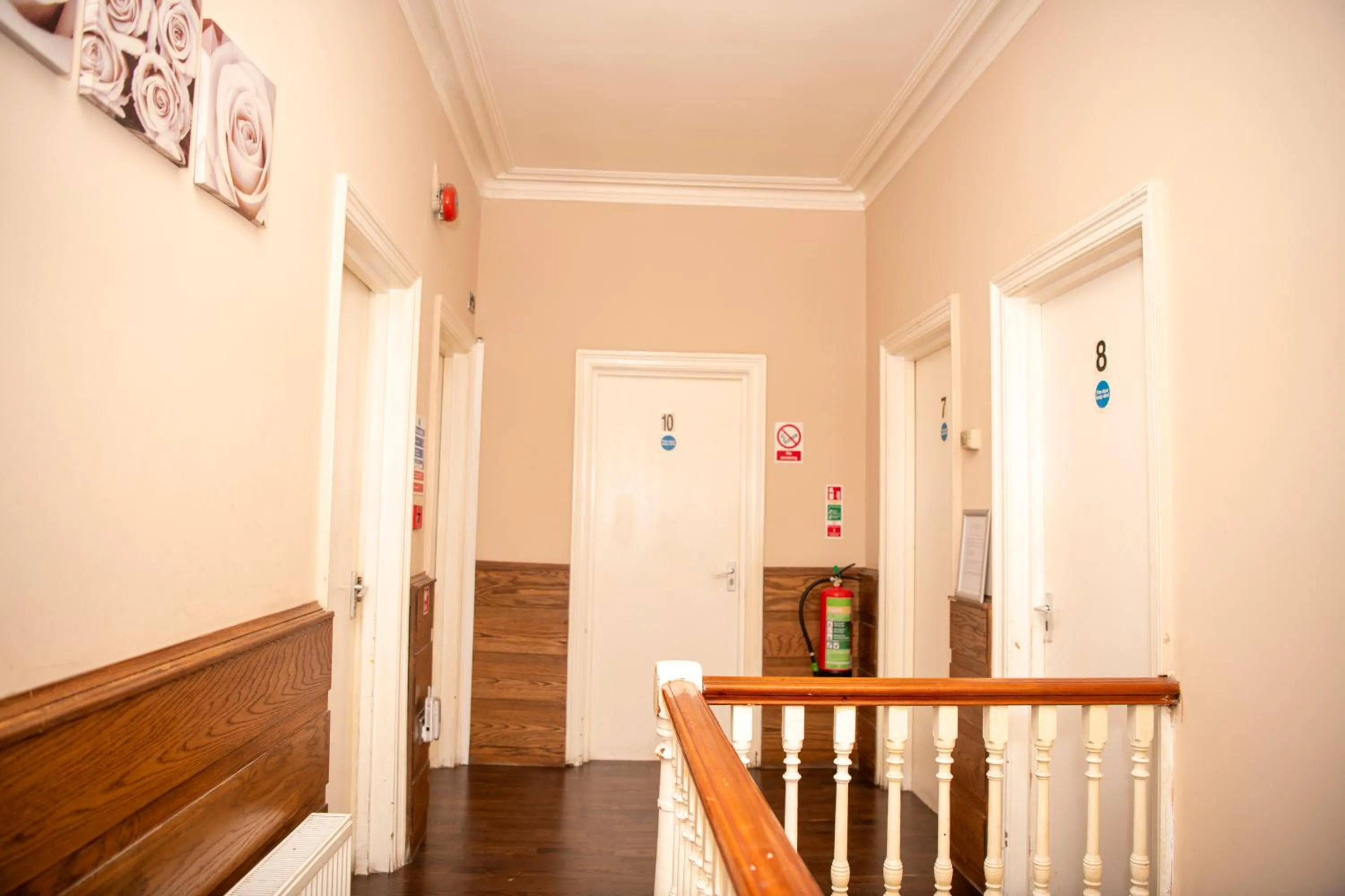 The Crystal Lodge Hotel