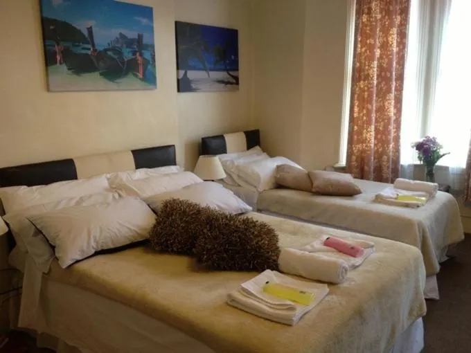 Bed in The Crystal Lodge Hotel