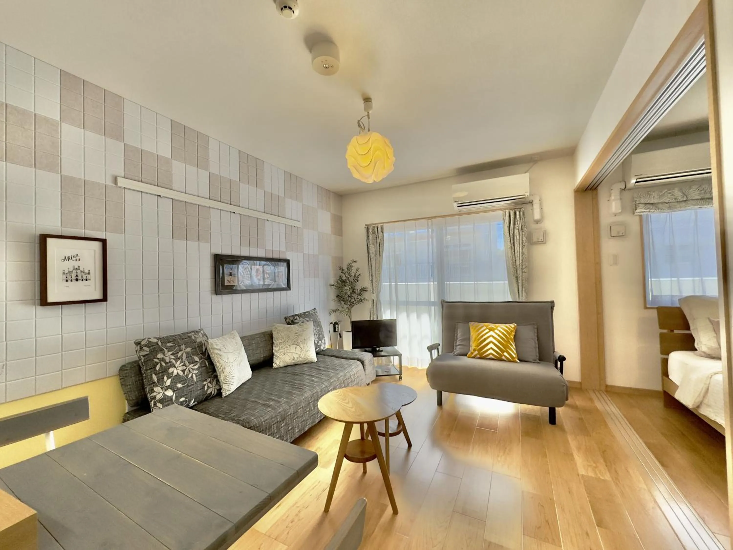 Living room, Bed in Luana Lea Karate Kaikan Mae