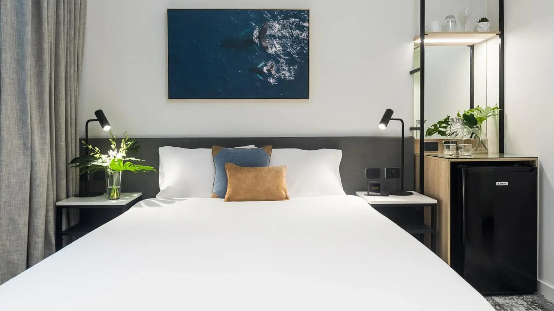 Hotel Room – Internal (No Window) in Oaks Cairns Hotel Hotel Room – Internal (No Window) in Oaks Cairns Hotel