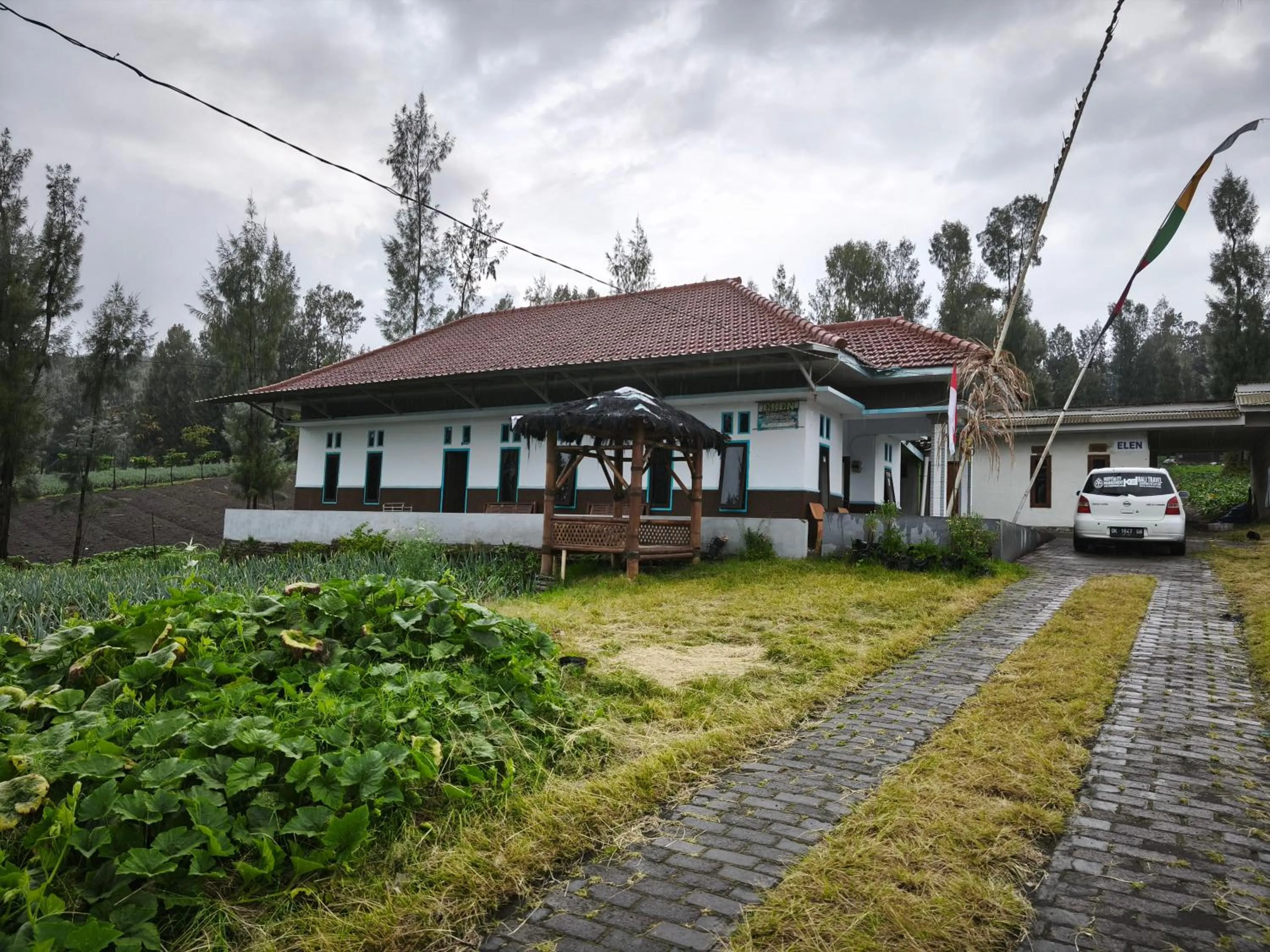 Garden in Elen Homestay by ABM