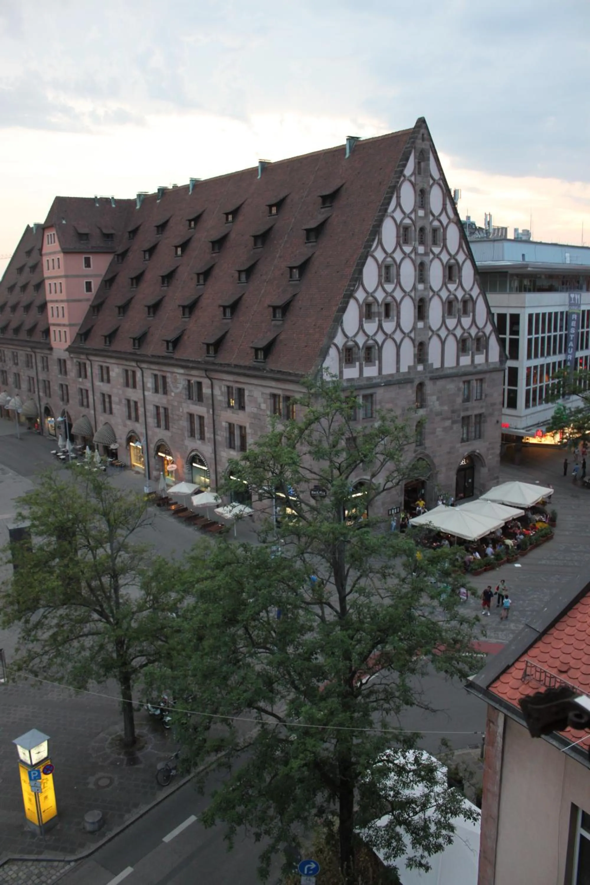 Nearby landmark in Hotel Deutscher Kaiser
