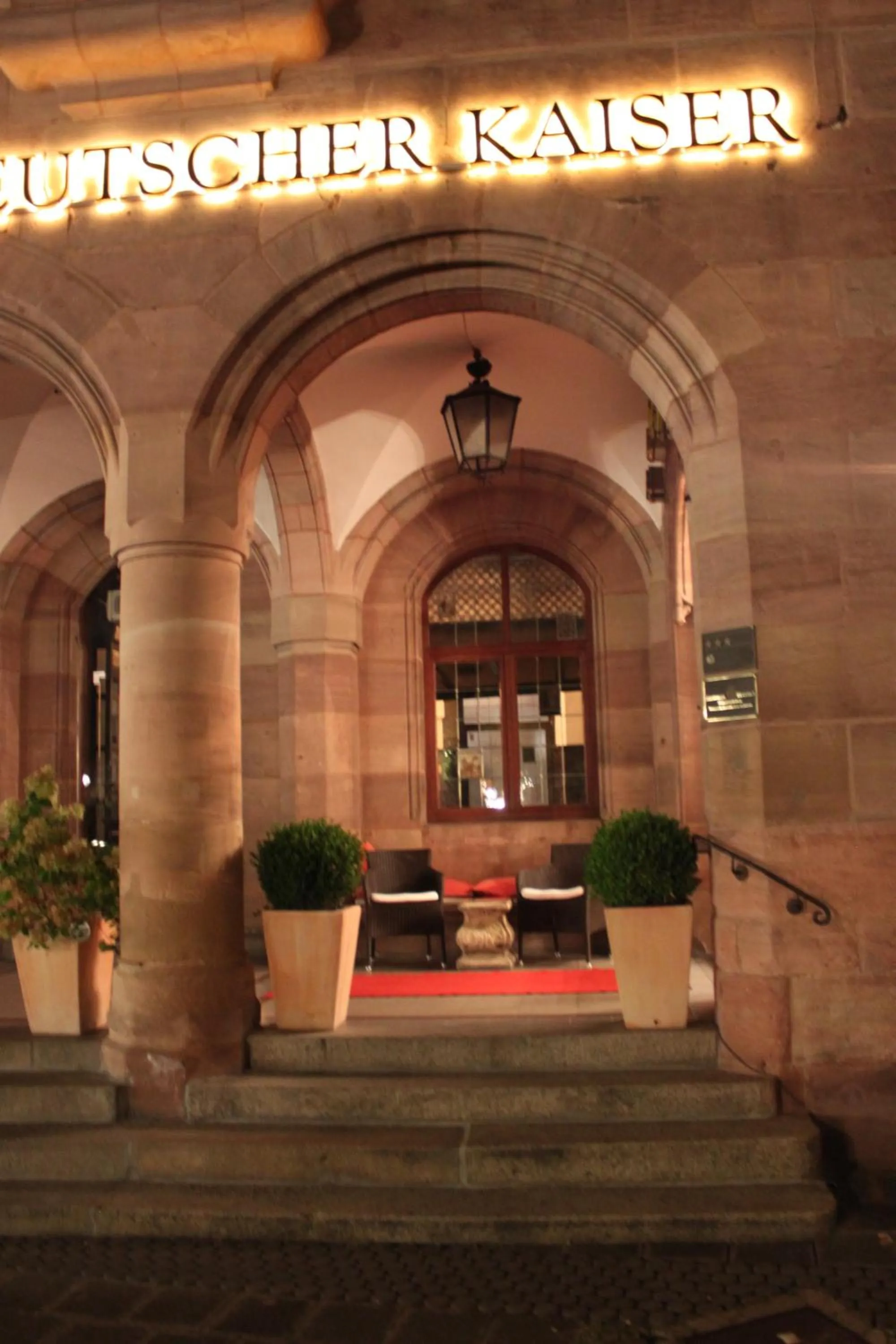 Facade/entrance in Hotel Deutscher Kaiser