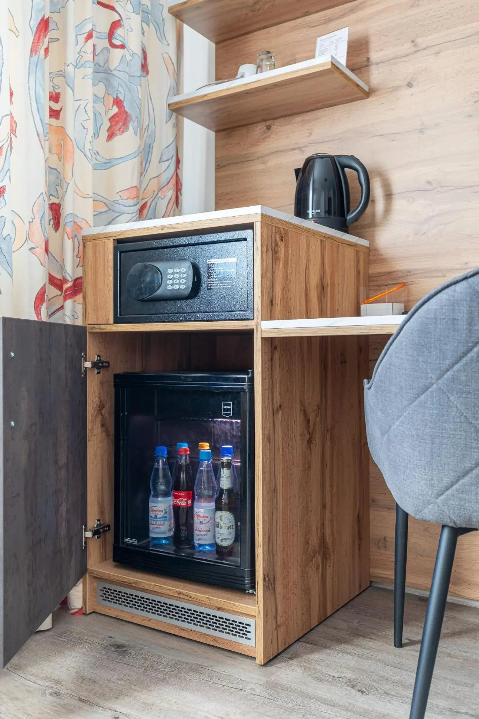 Large Single Room - single occupancy in Hotel am Ludwigsplatz Large Single Room - single occupancy in Hotel am Ludwigsplatz