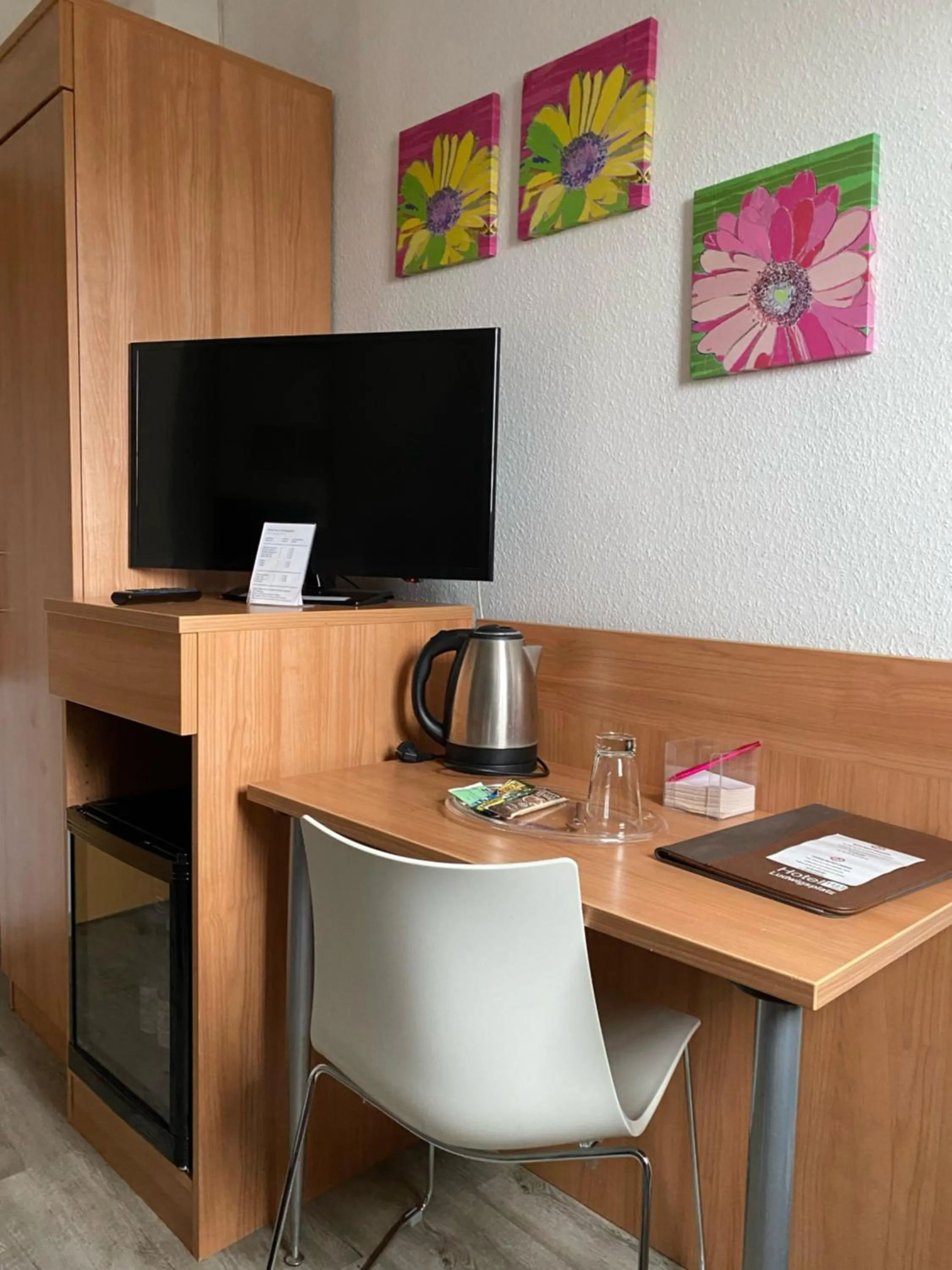 hair dresser in Hotel am Ludwigsplatz