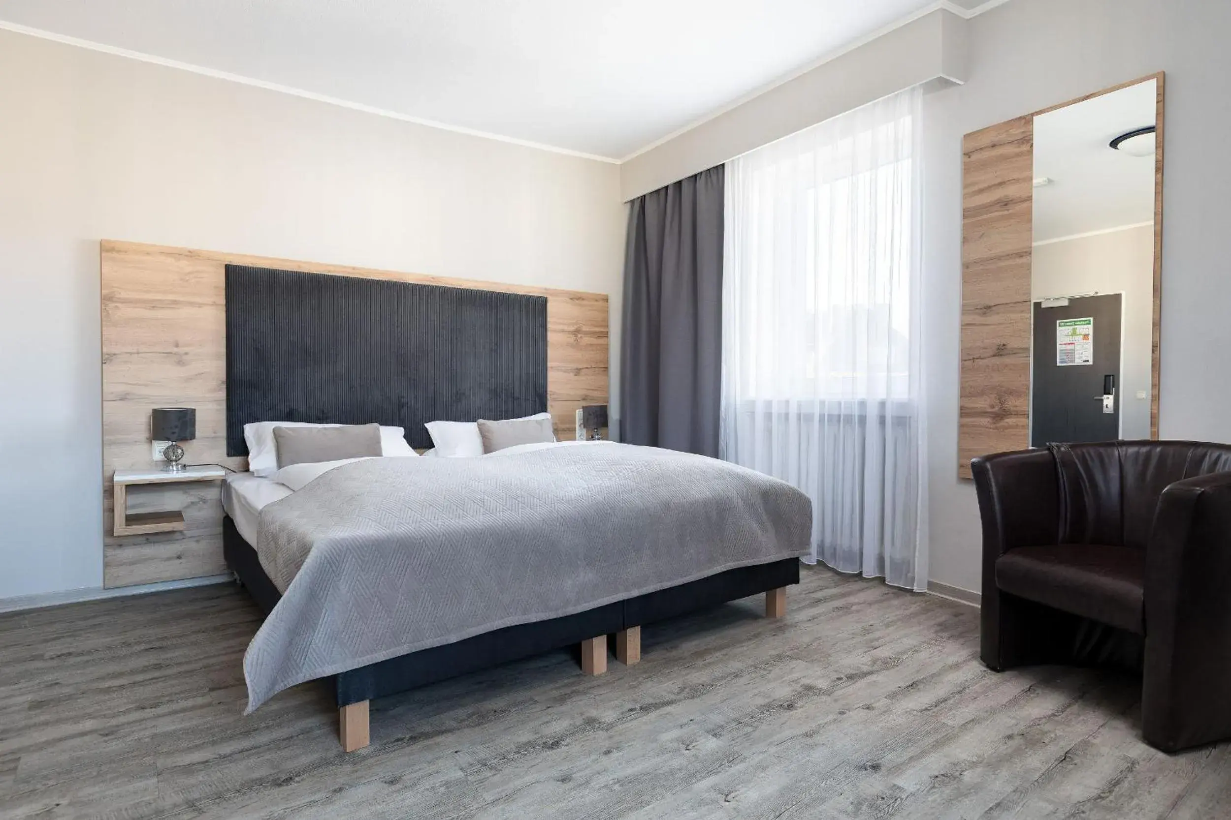 Double Room in Hotel am Ludwigsplatz Double Room in Hotel am Ludwigsplatz