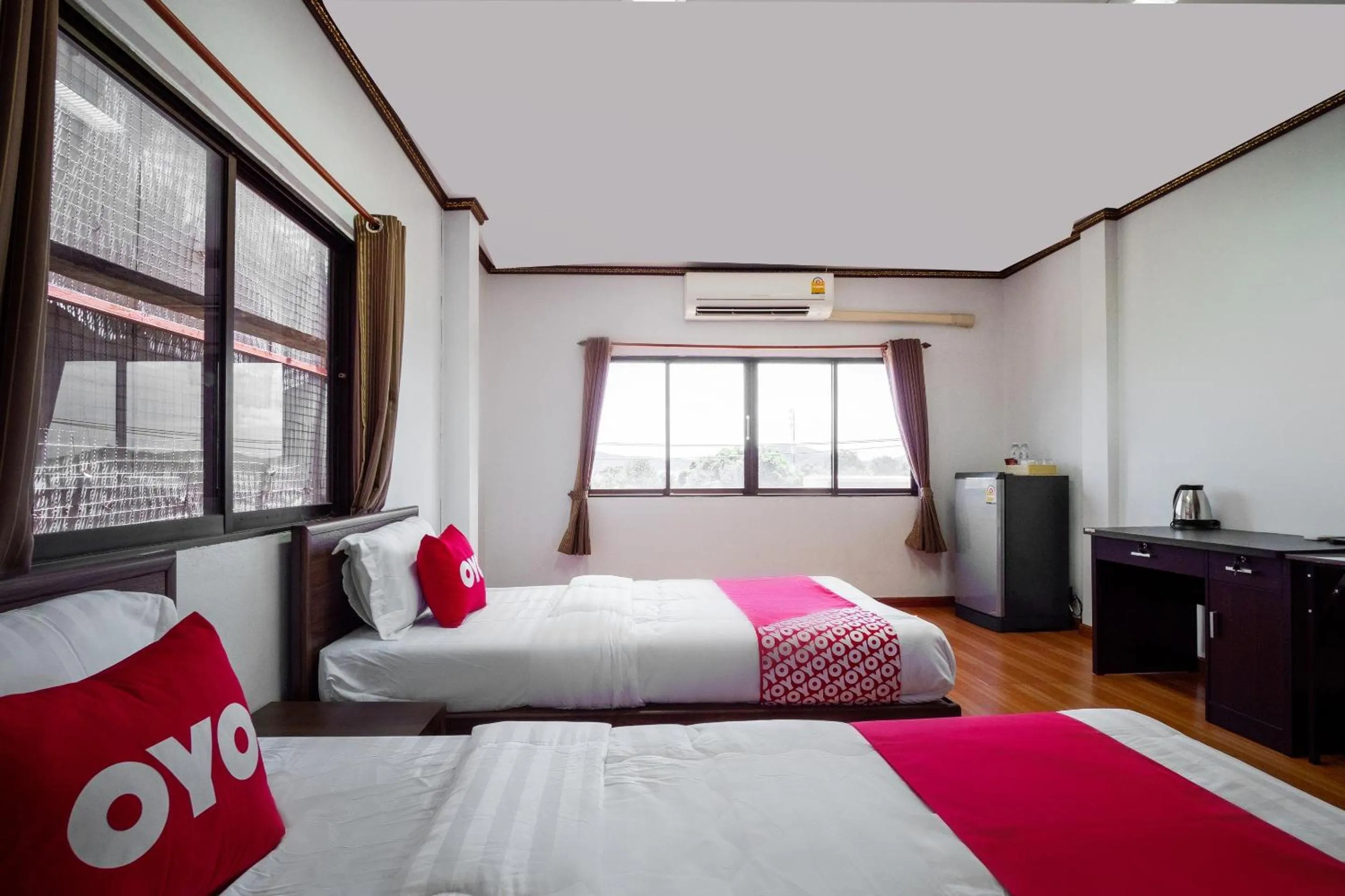 Bedroom in OYO 836 PK Residence