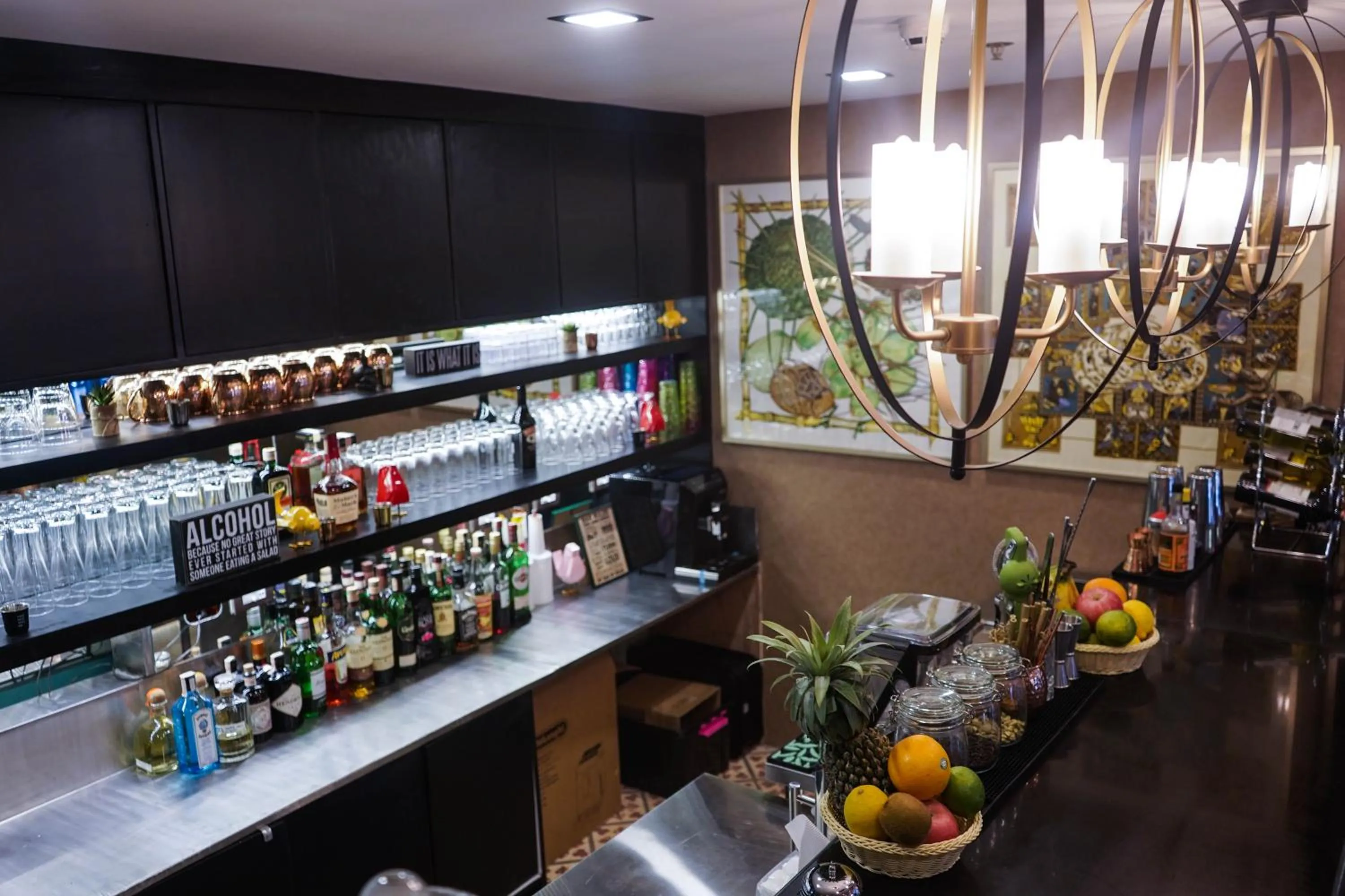 Alcoholic drinks in UNWND Boutique Hotel Makati
