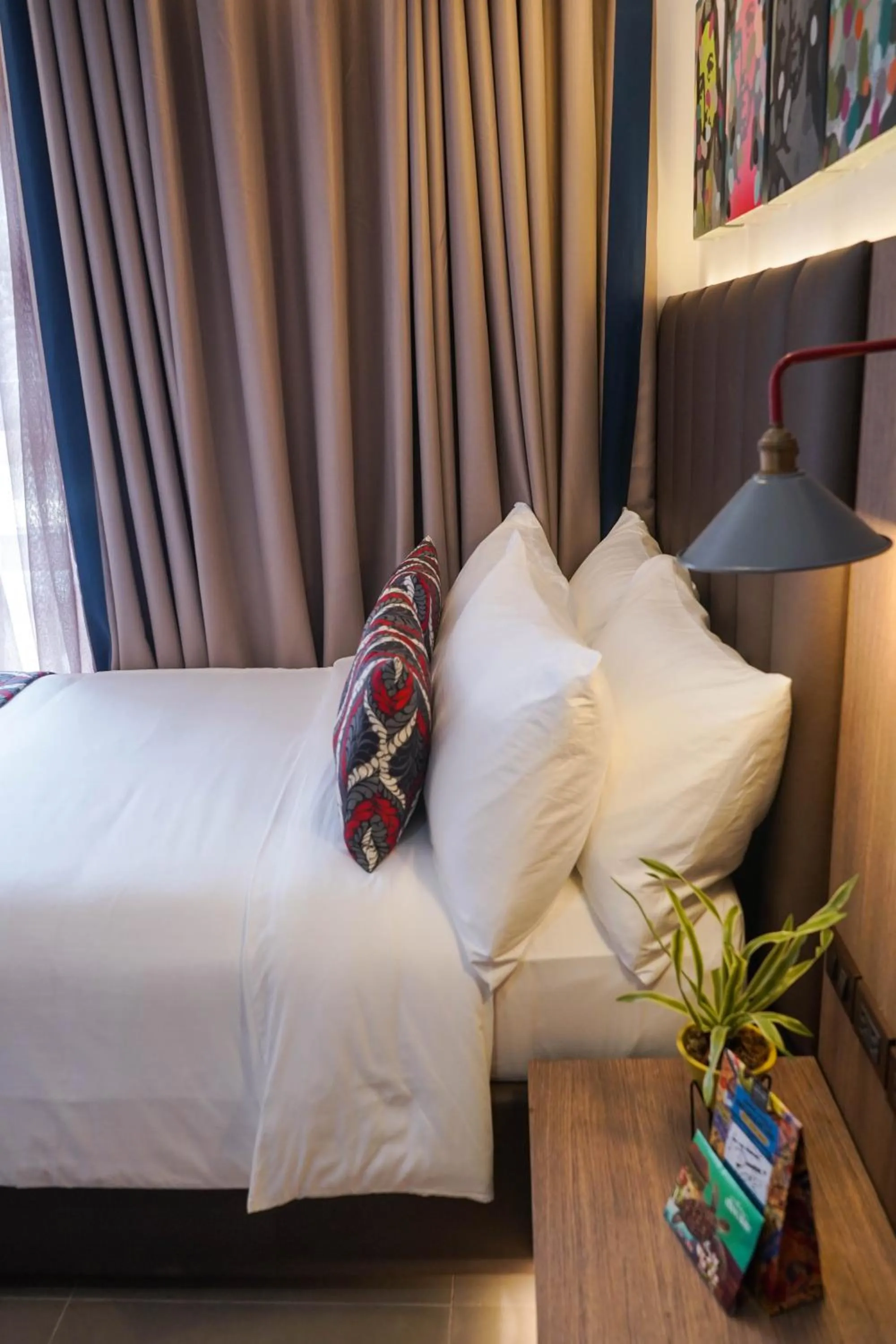 Bedroom, Bed in UNWND Boutique Hotel Makati