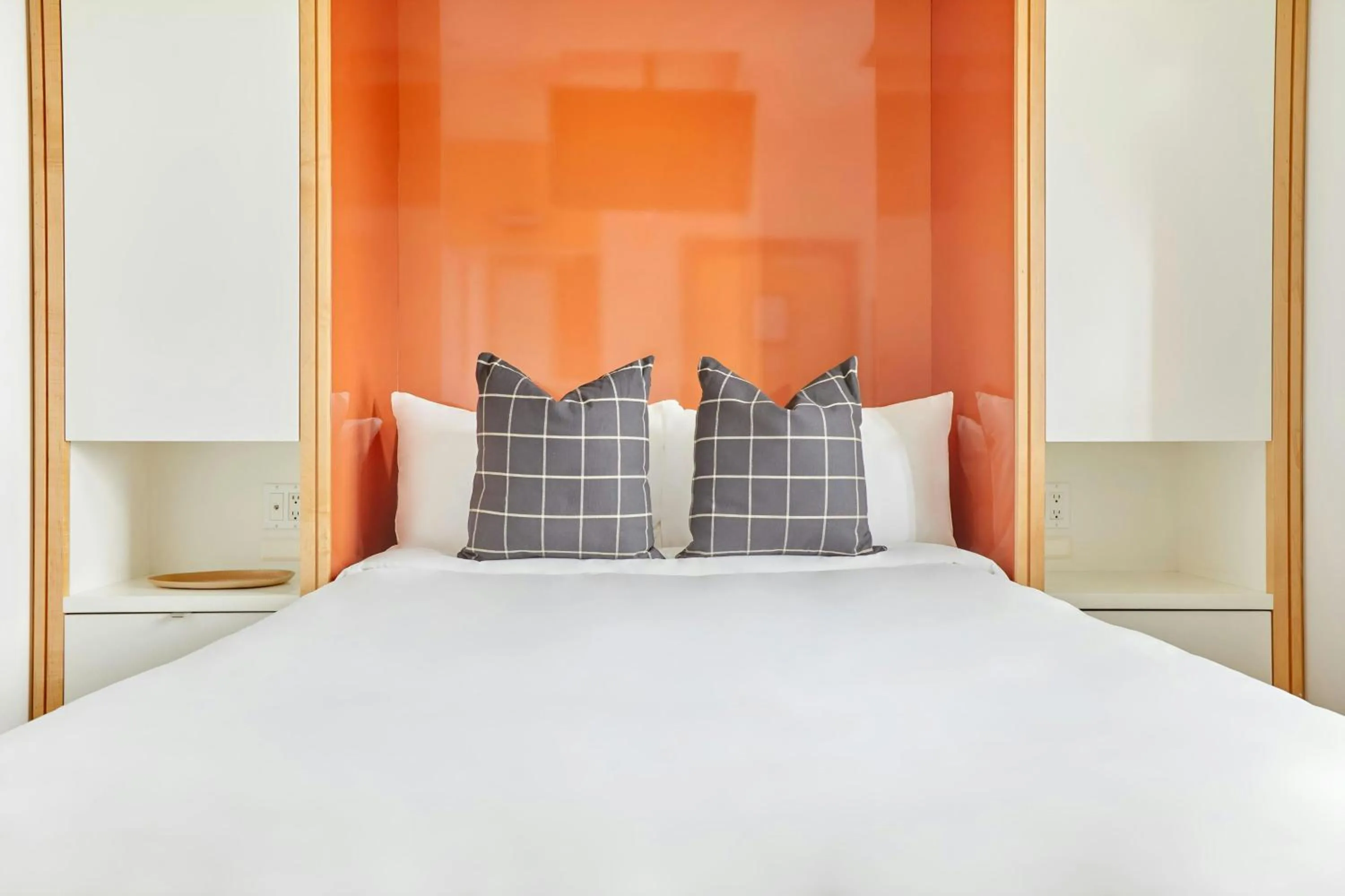 Bedroom, Bed in The Beverley Hotel Queen West, Sonder by Marriott Bonvoy