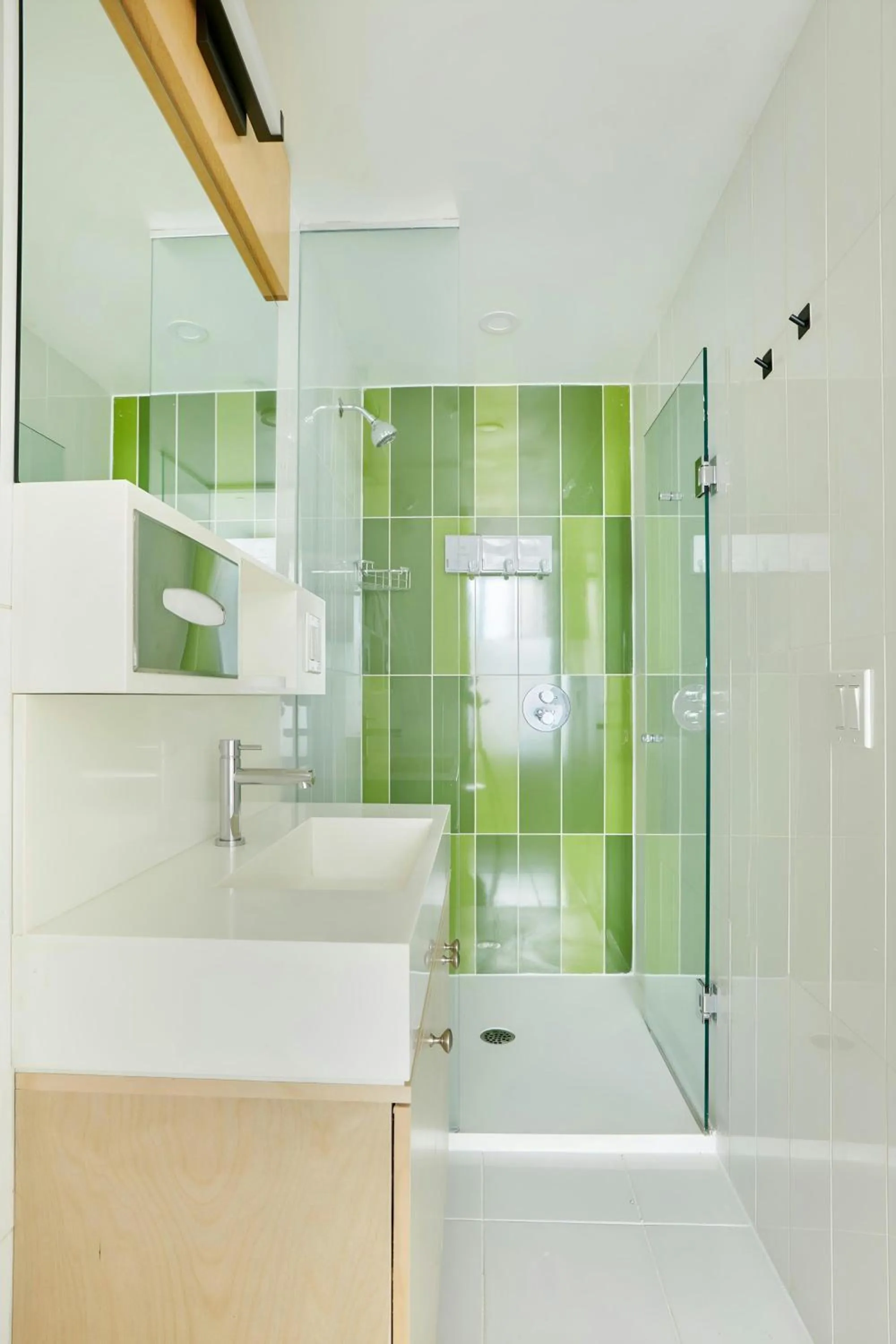 Bathroom in The Beverley Hotel Queen West, Sonder by Marriott Bonvoy