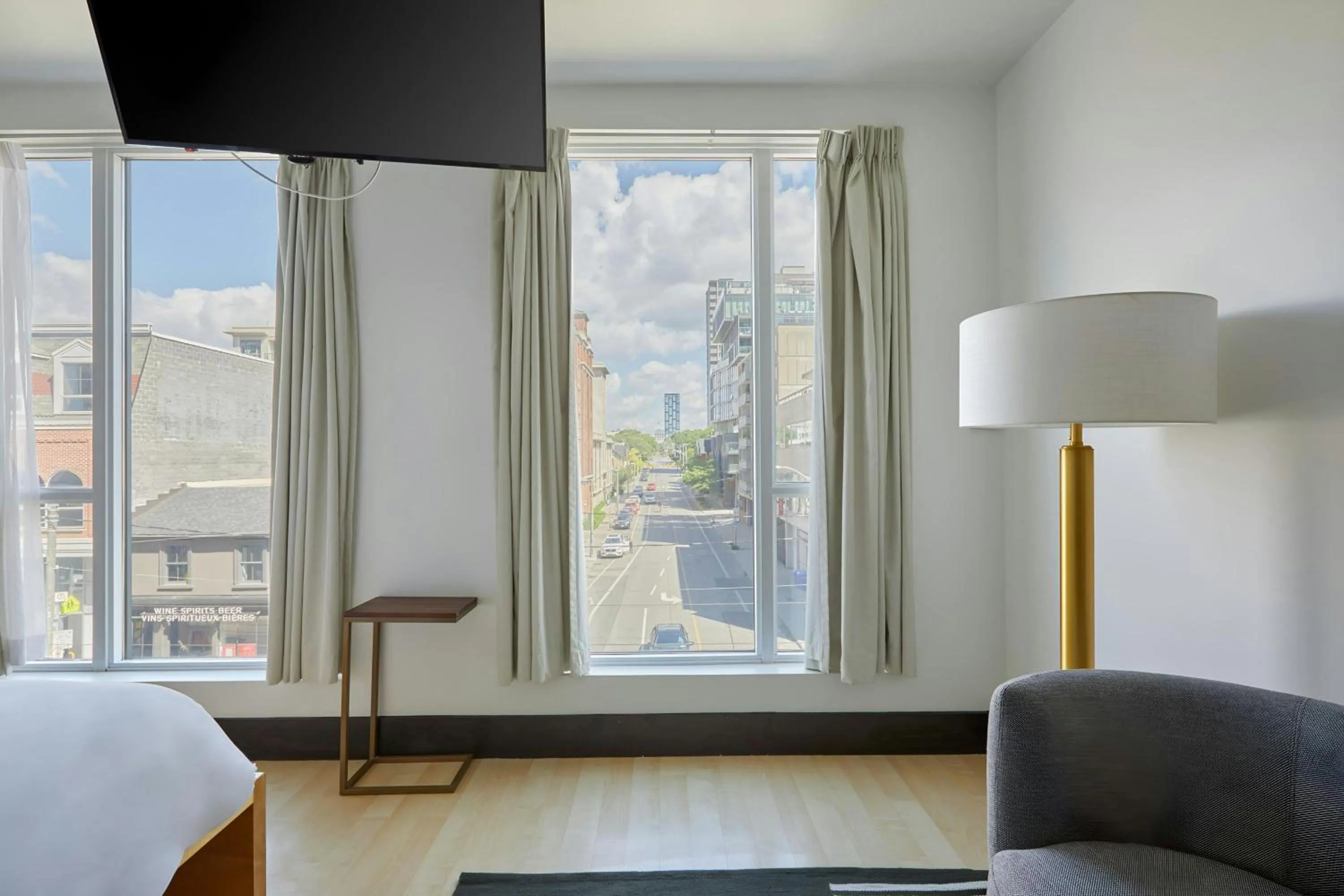 Bedroom, Bed in The Beverley Hotel Queen West, Sonder by Marriott Bonvoy