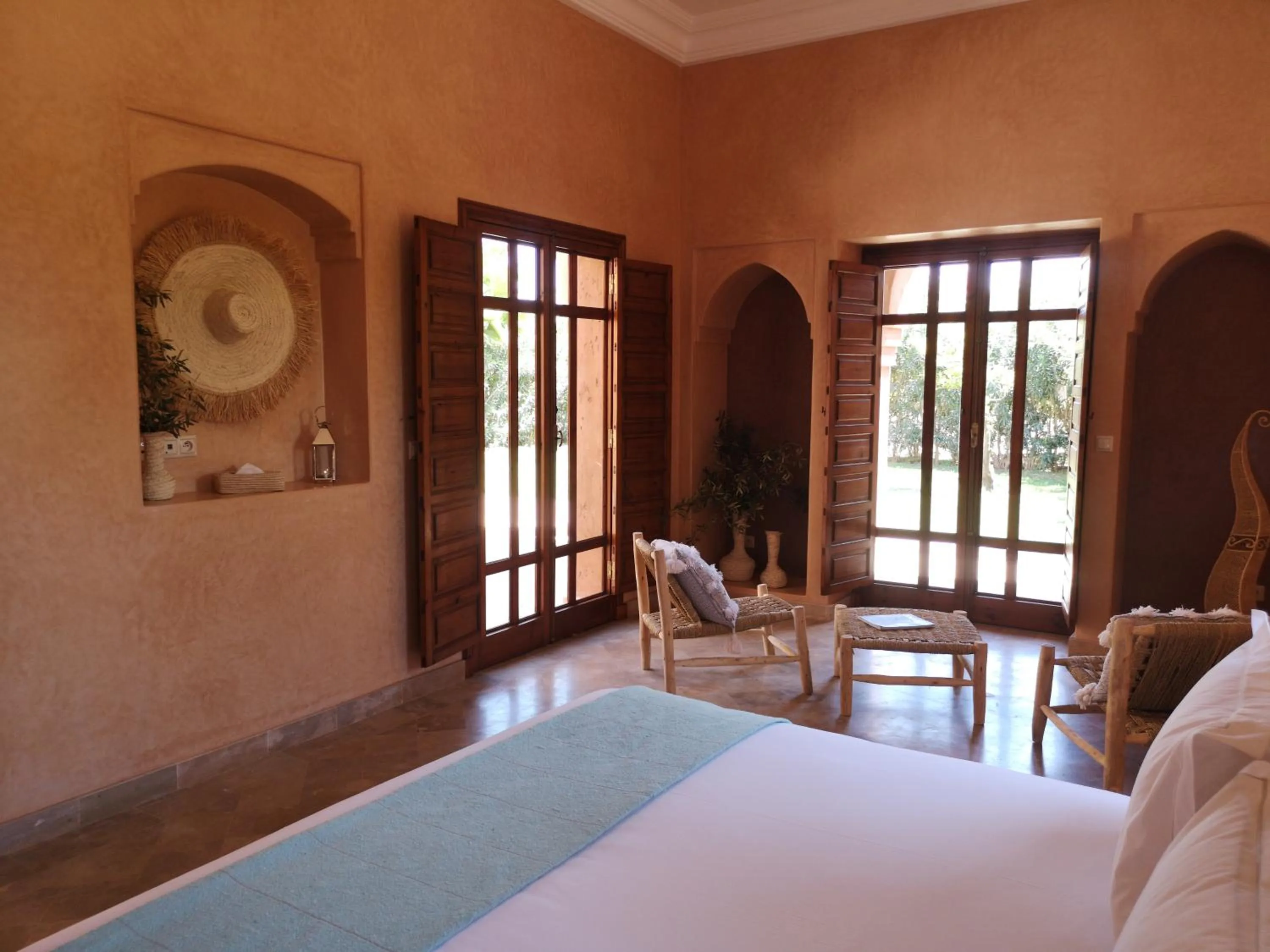 Seating area, Bed in Domaine Casa Cecilia