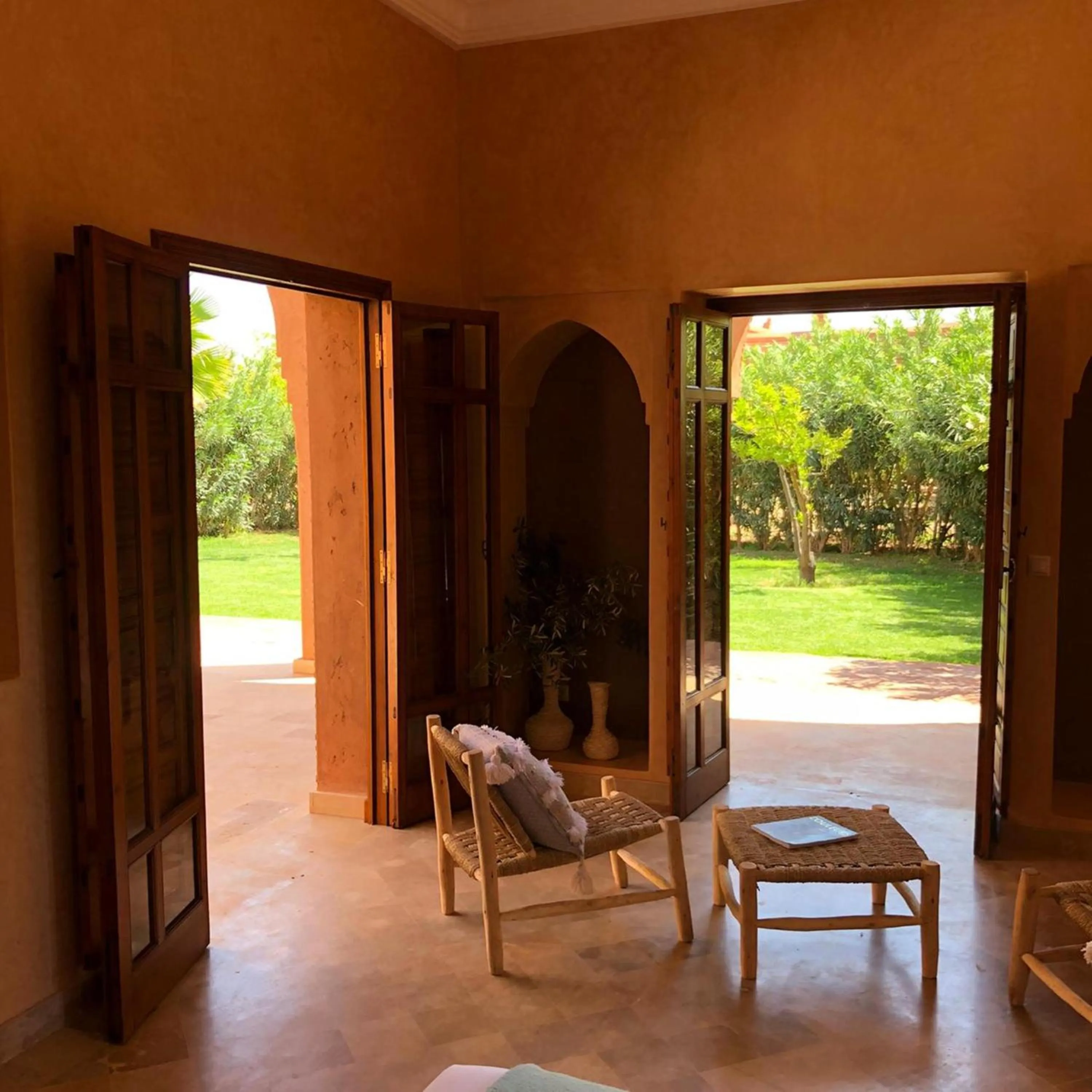 Garden view in Domaine Casa Cecilia