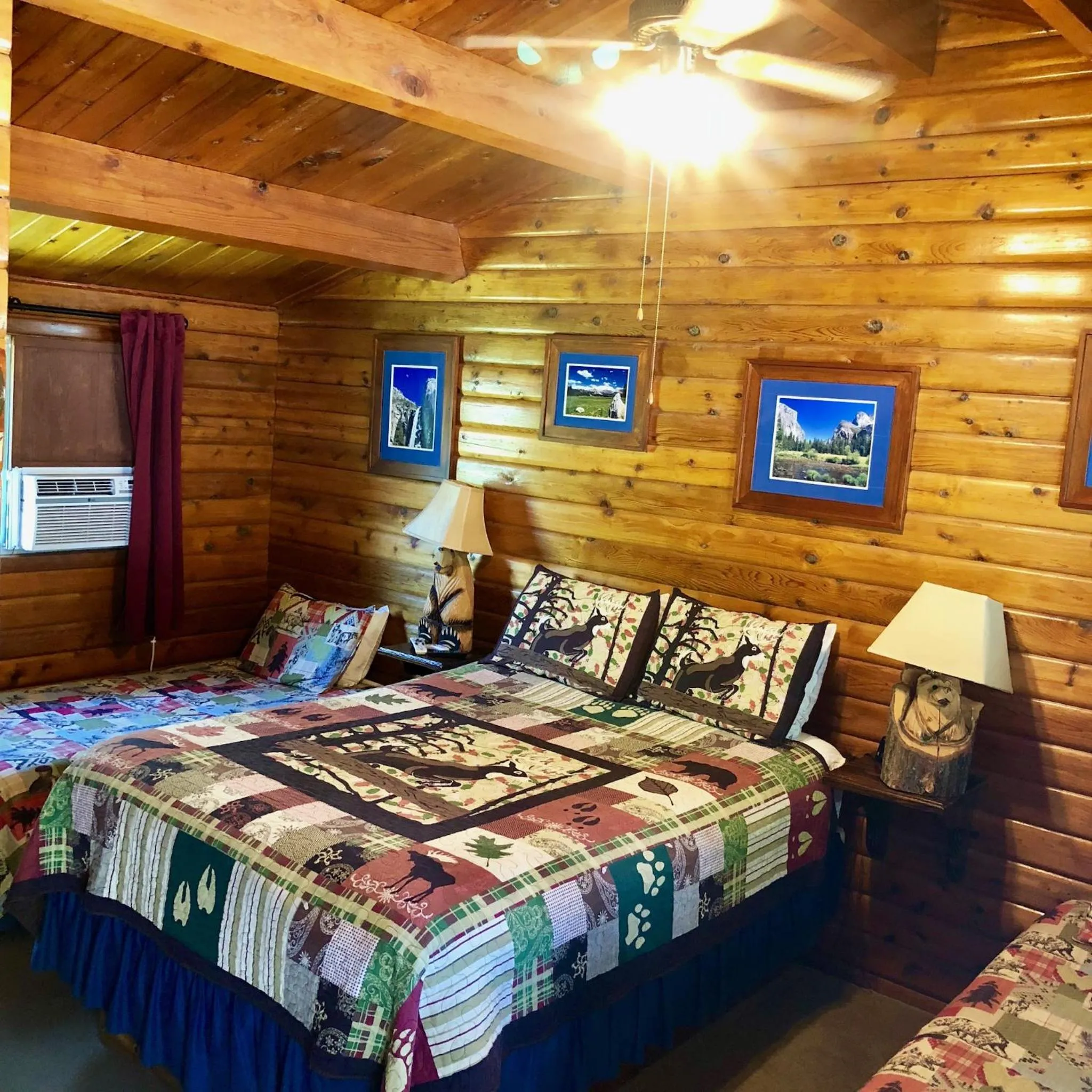 Bedroom, Bed in Virginia Creek Settlement
