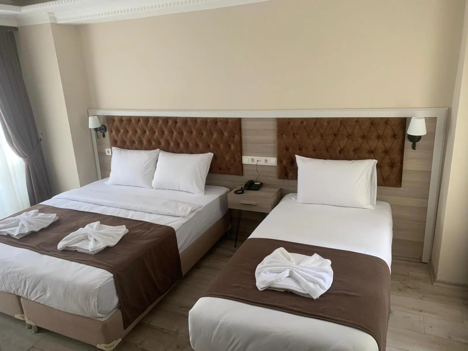 Bed in Luna Suites Taksim