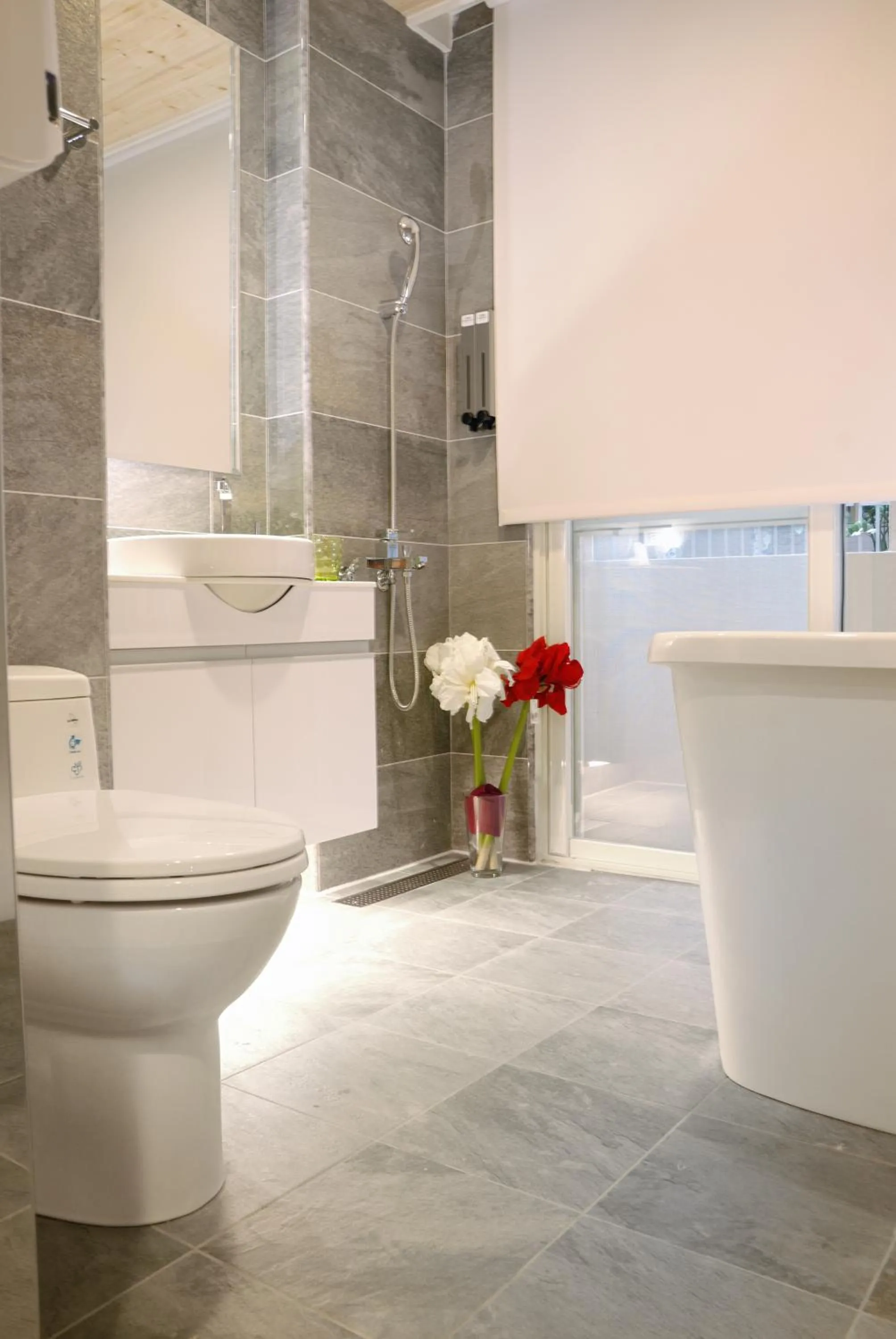 Bathroom in Golden Hotel