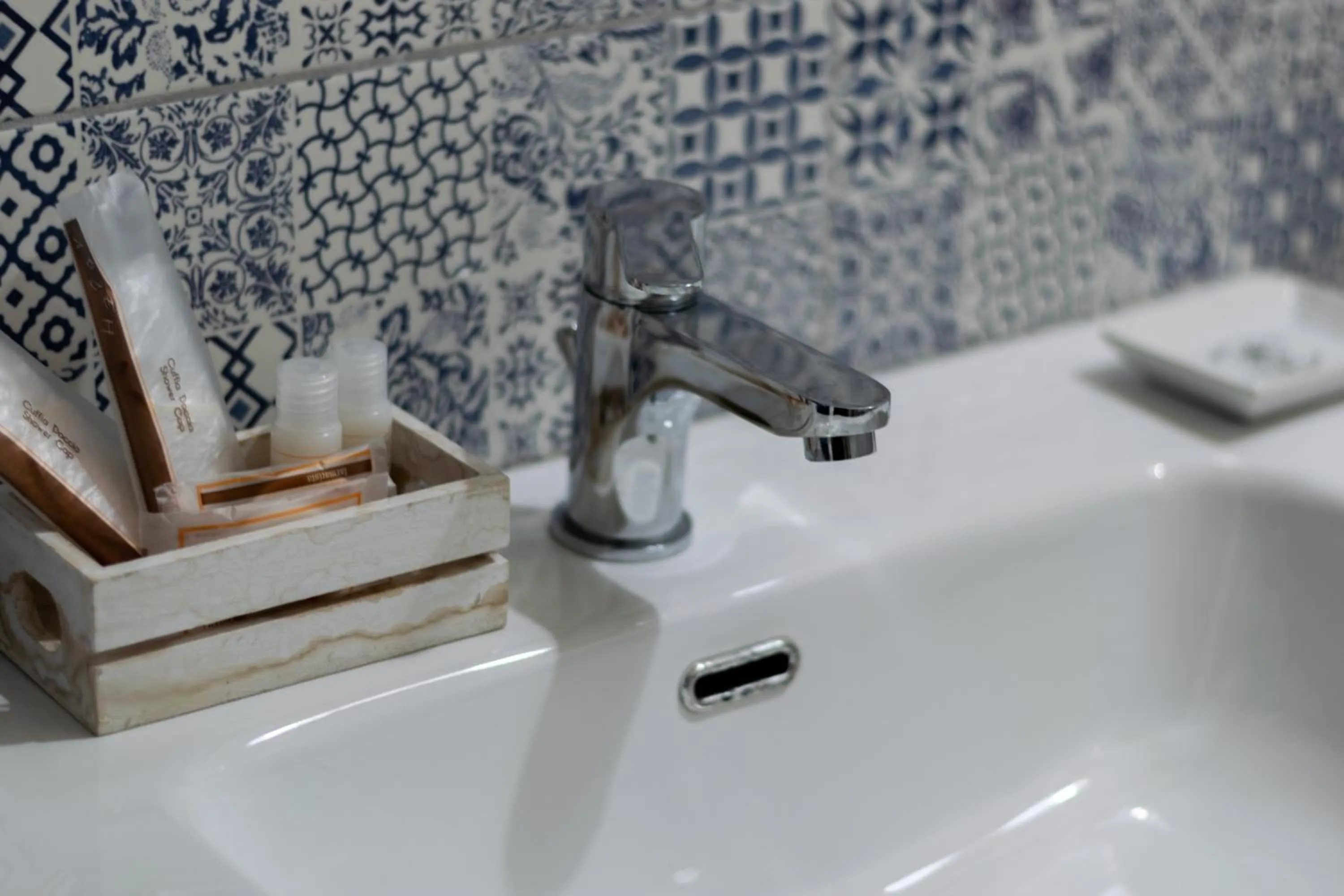 Bathroom in Apollo Bed & Breakfast