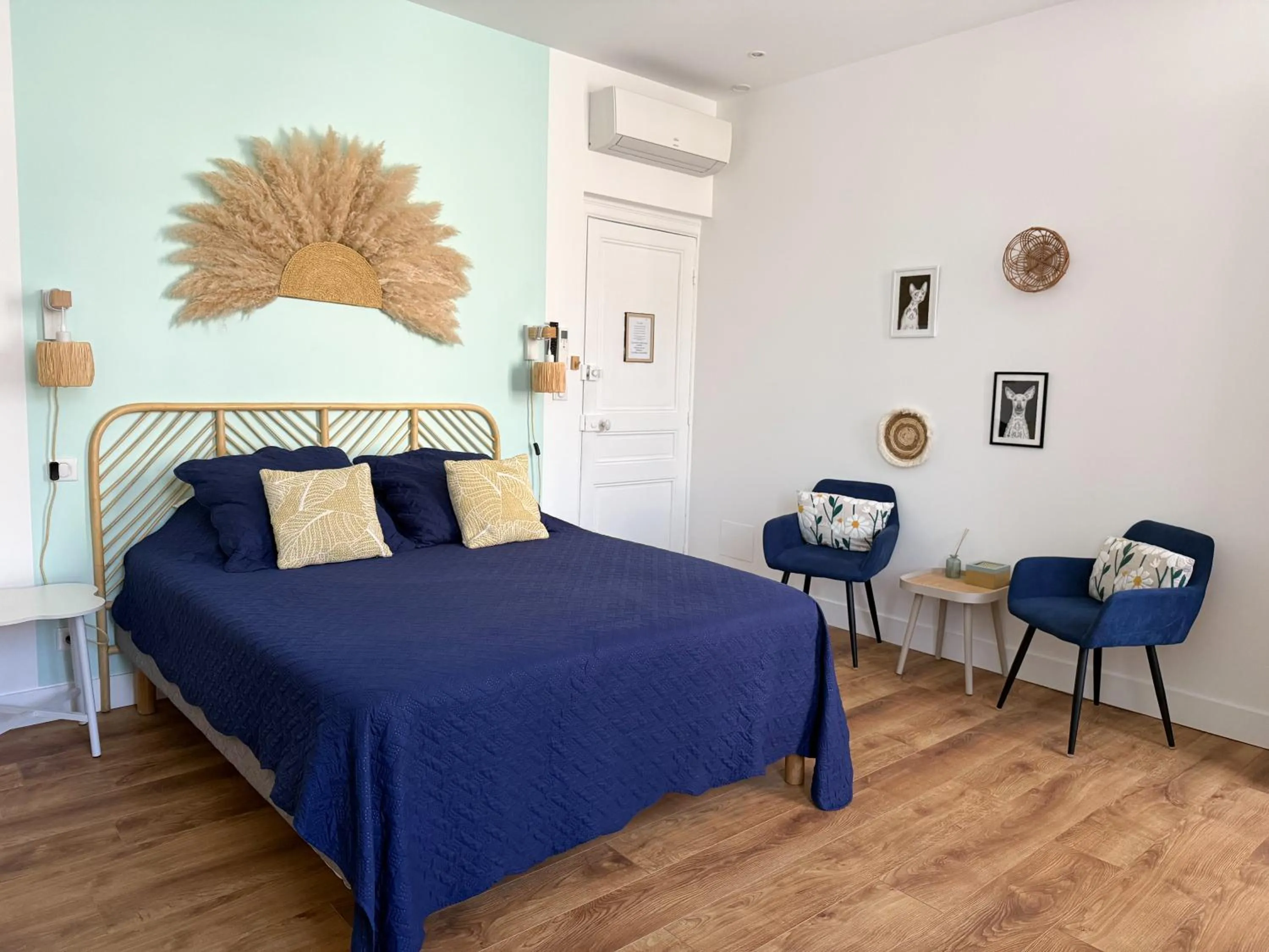 Bed in Chambres d'hotes - Le Magnolia