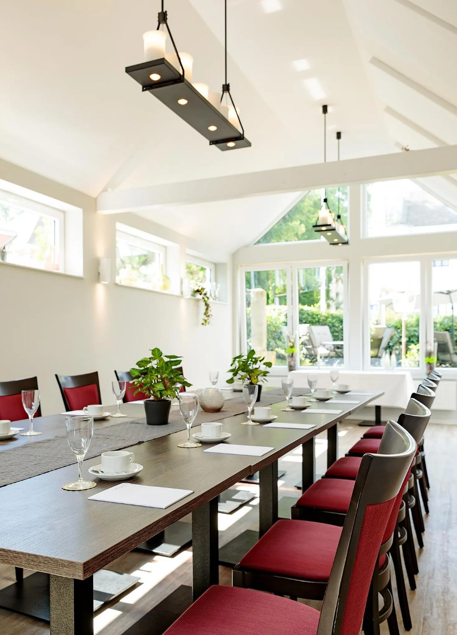 Restaurant/places to eat in Hotel Ambiente