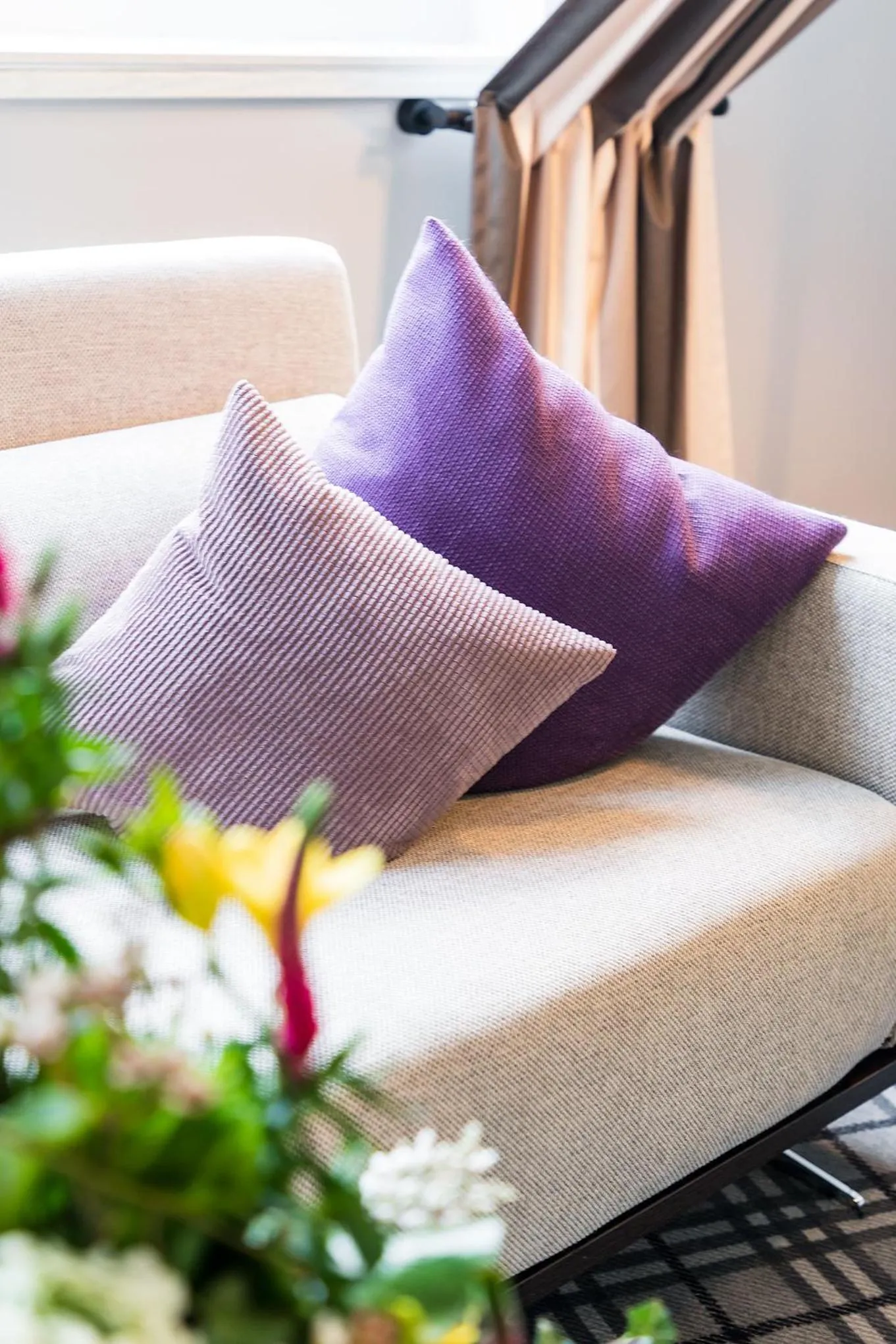 Staff, Bed in Hotel Ambiente